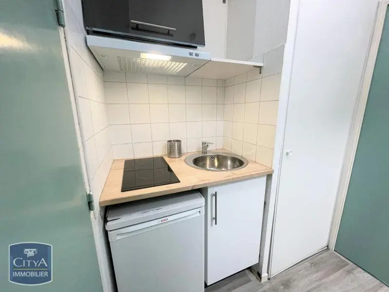 Photo 3 Appartement 1 pièce 20.76m²