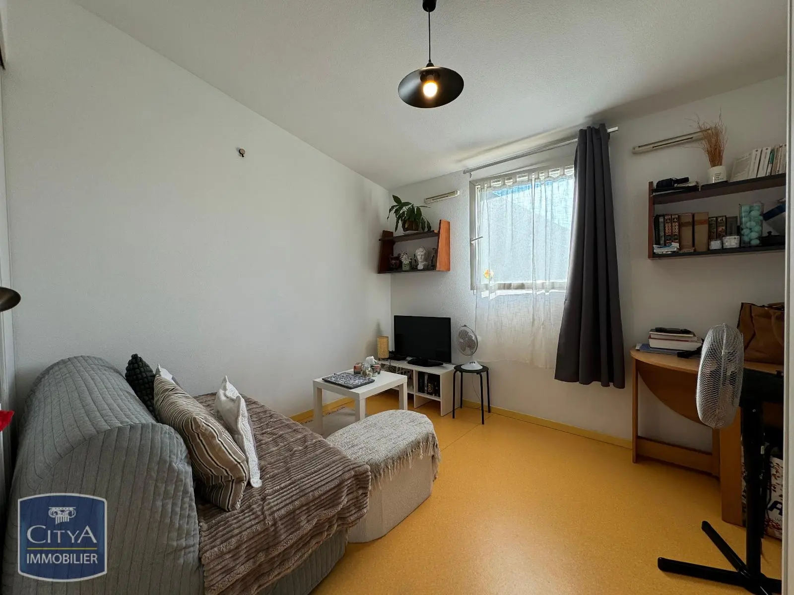 Photo 2 Appartement 1 pièce 18.47m²