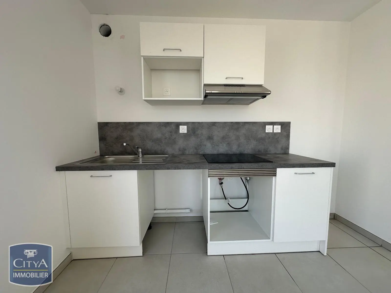 Photo 3 Appartement 1 pièce 32.73m²
