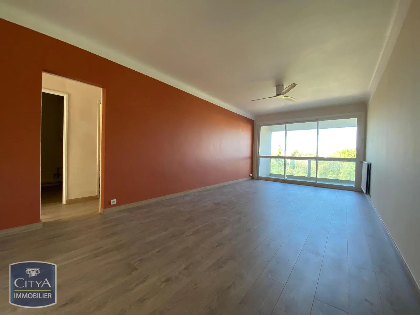 Photo 1 Appartement 4 pièces 91.49m²