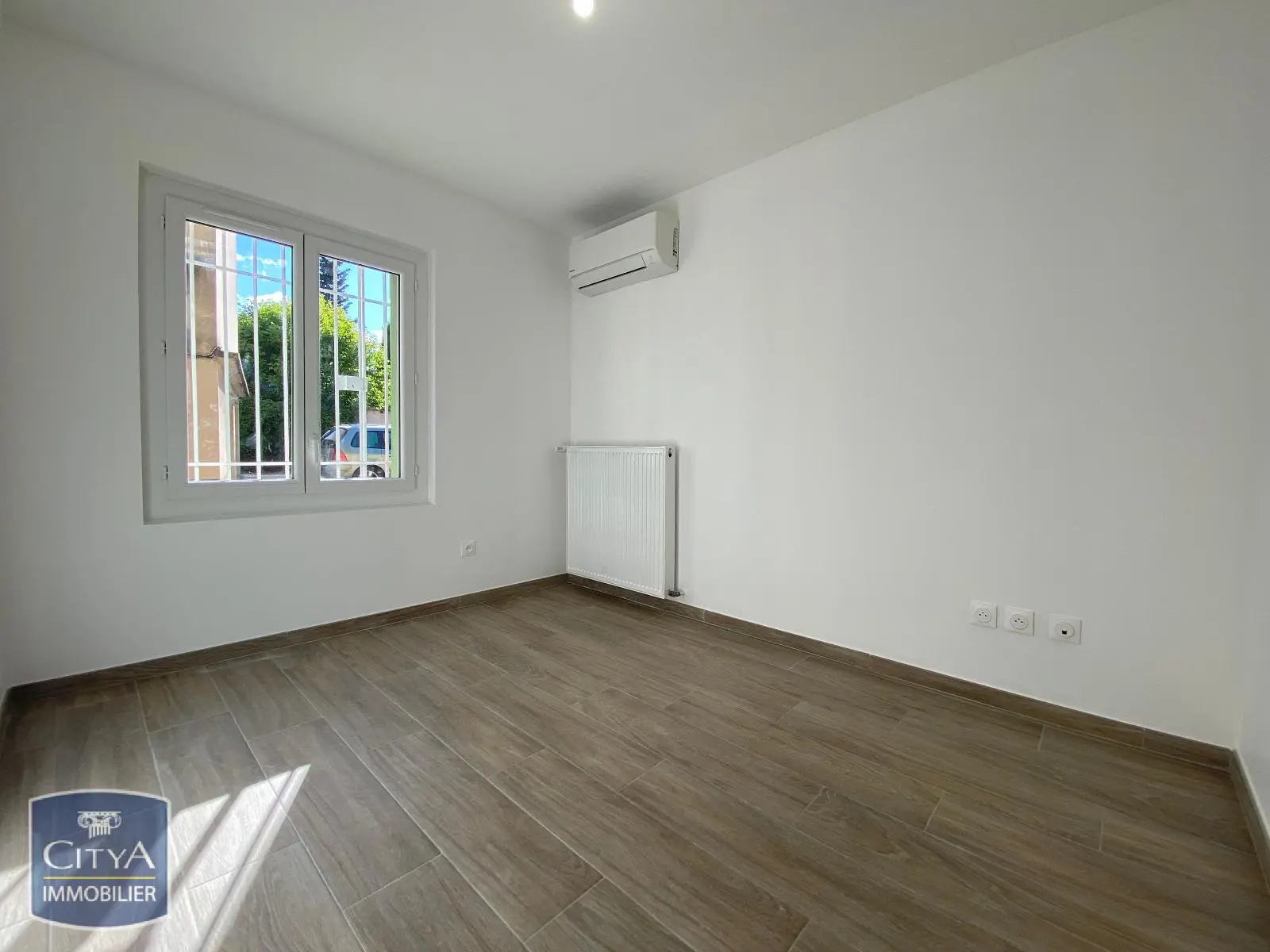 Photo 6 Local Professionnel 3 pièces 39.25m²