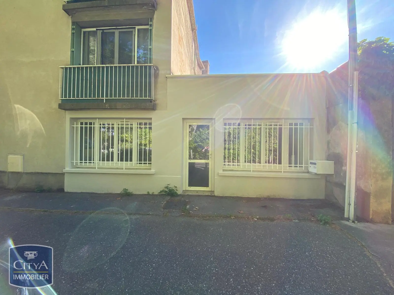 Photo 2 Local Professionnel 3 pièces 39.25m²