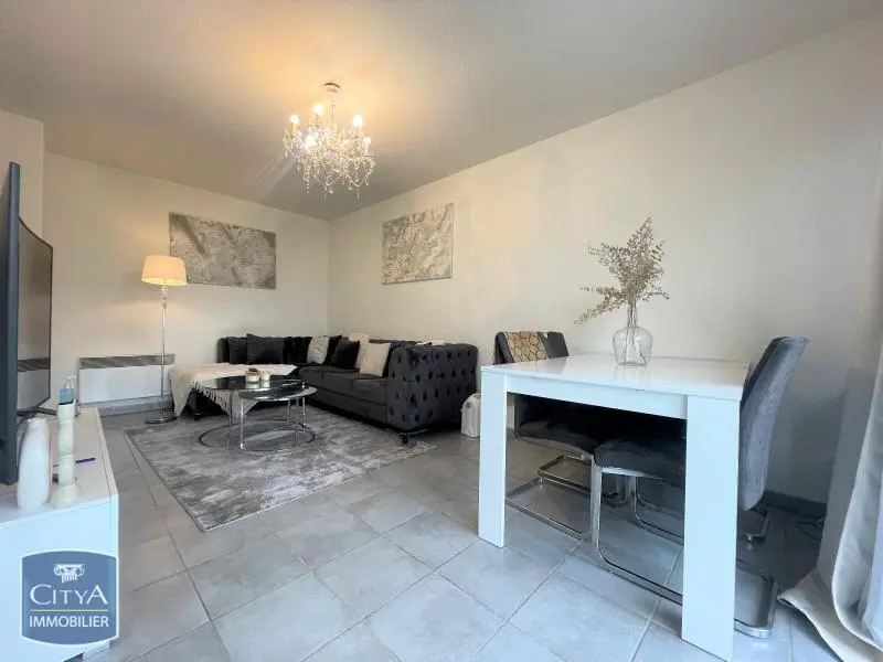 Photo 3 Appartement 2 pièces 42.42m²