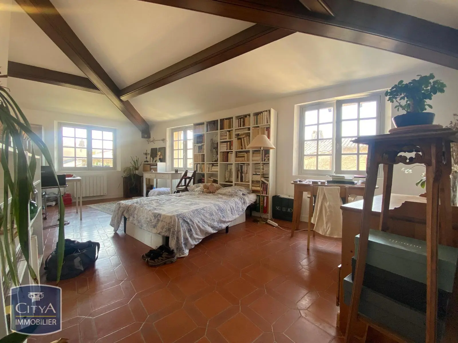 Photo 1 Appartement 1 pièce 35m²
