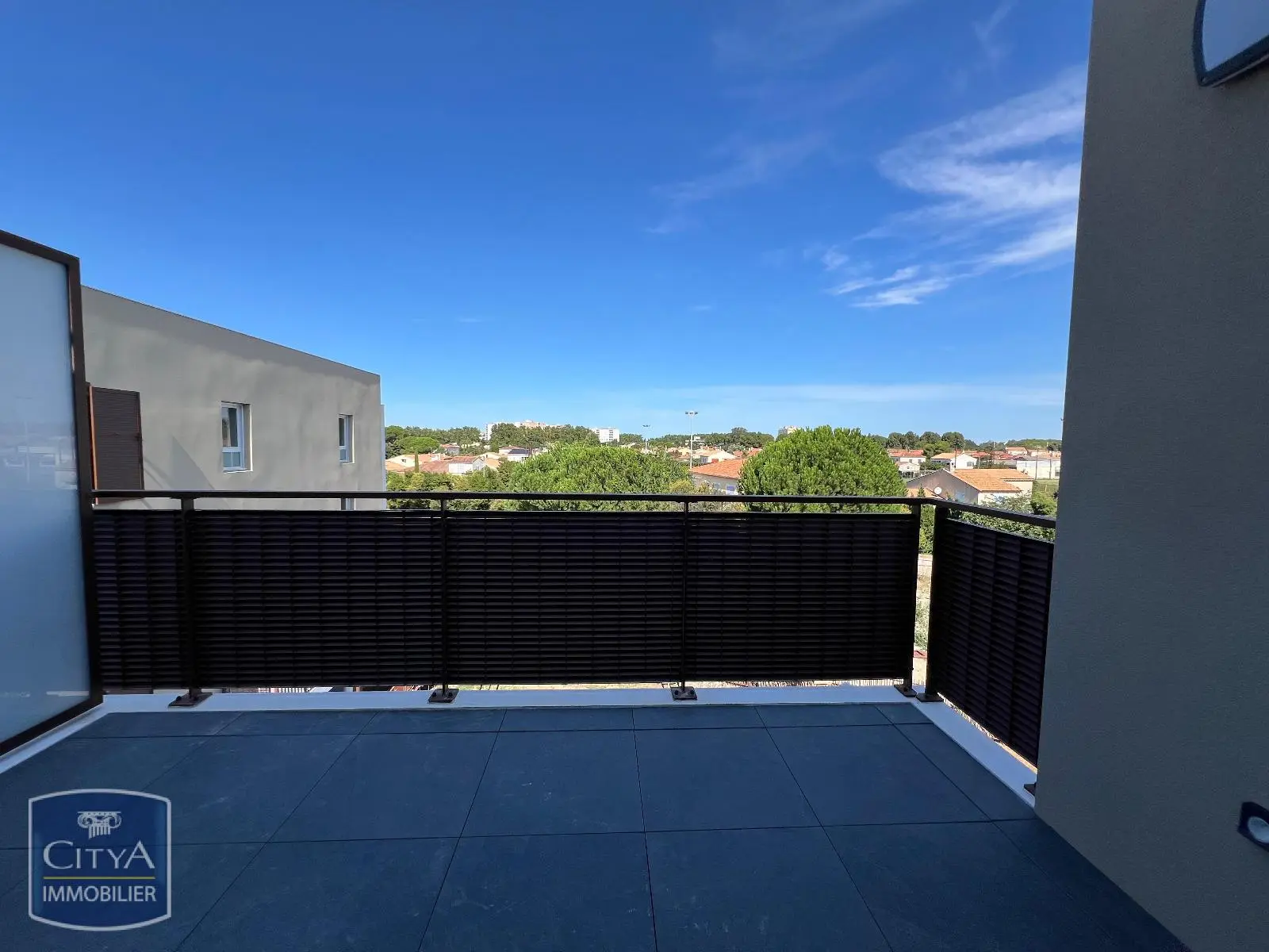 Photo 3 appartement Arles