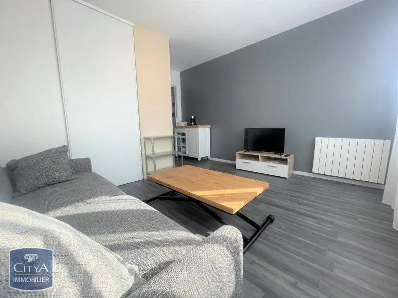 Photo 2 Appartement 1 pièce 22.33m²