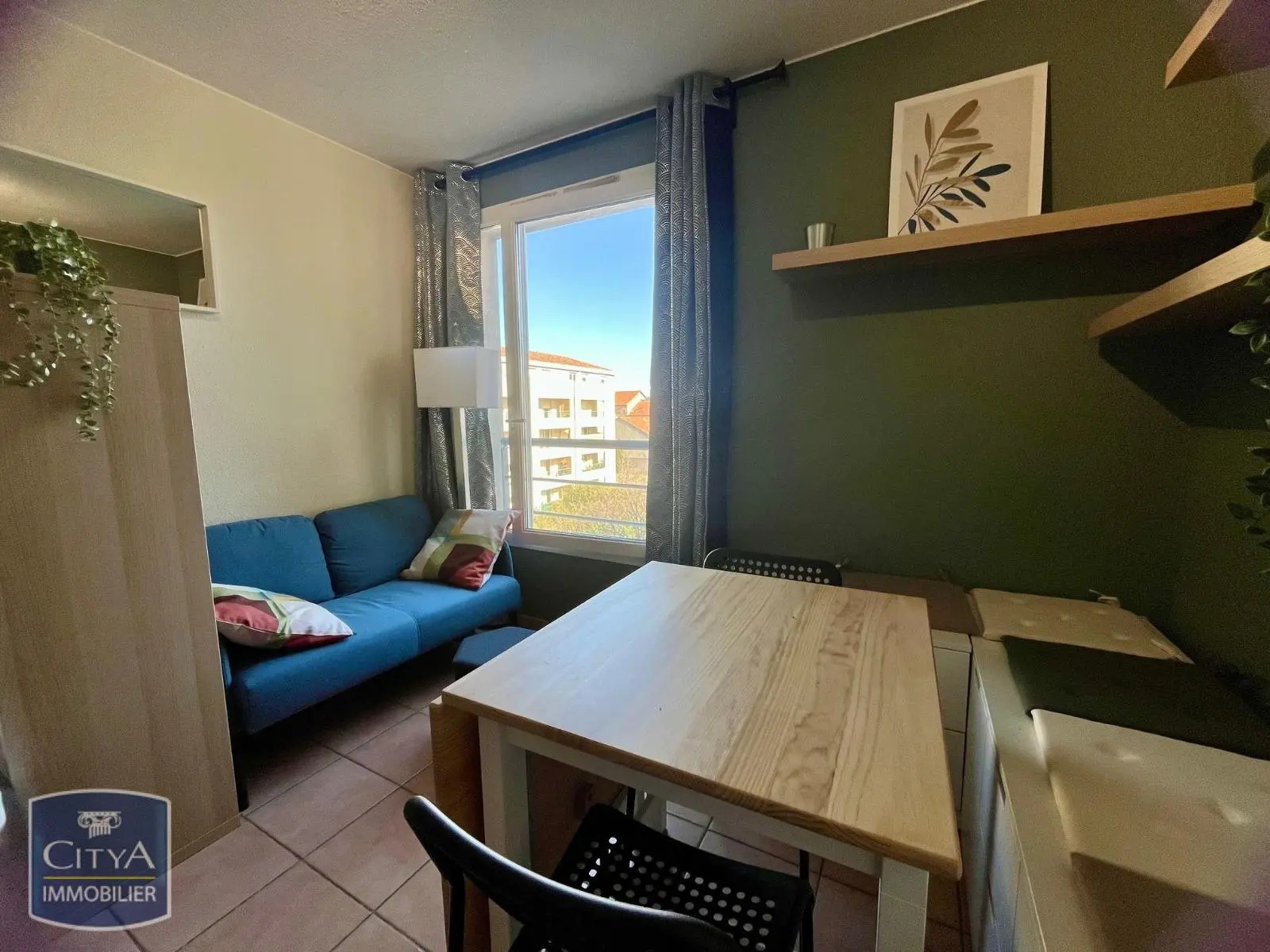 Photo 1 Appartement 1 pièce 18.03m²