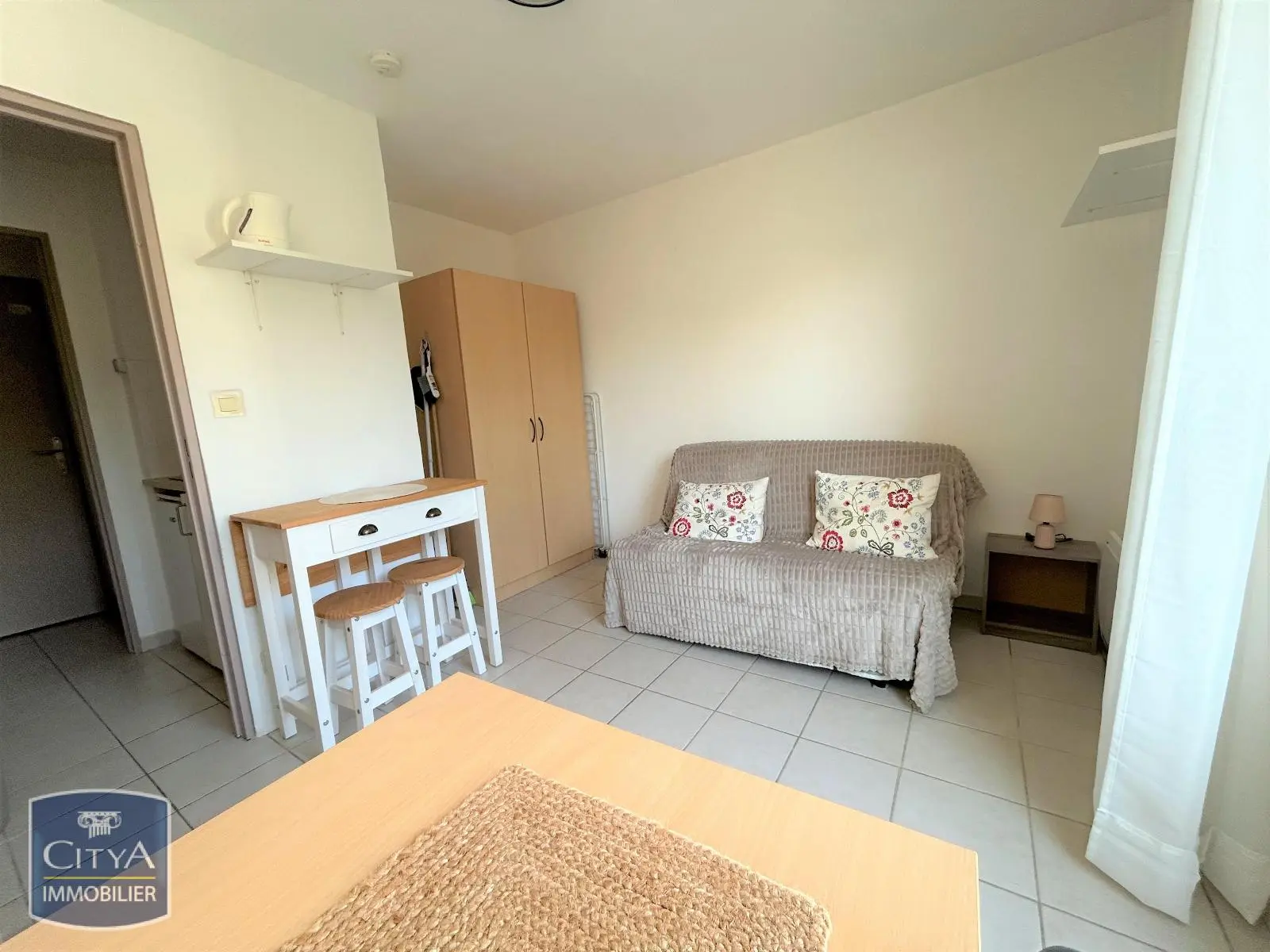Photo 2 Appartement 1 pièce 16.11m²