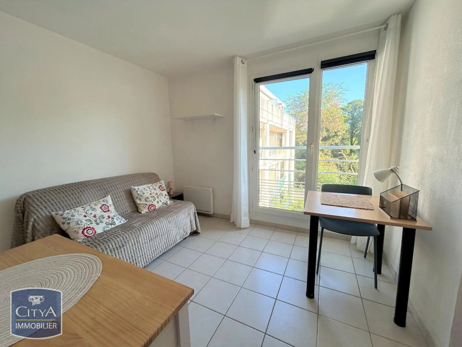 Photo 1 Appartement 1 pièce 16.11m²