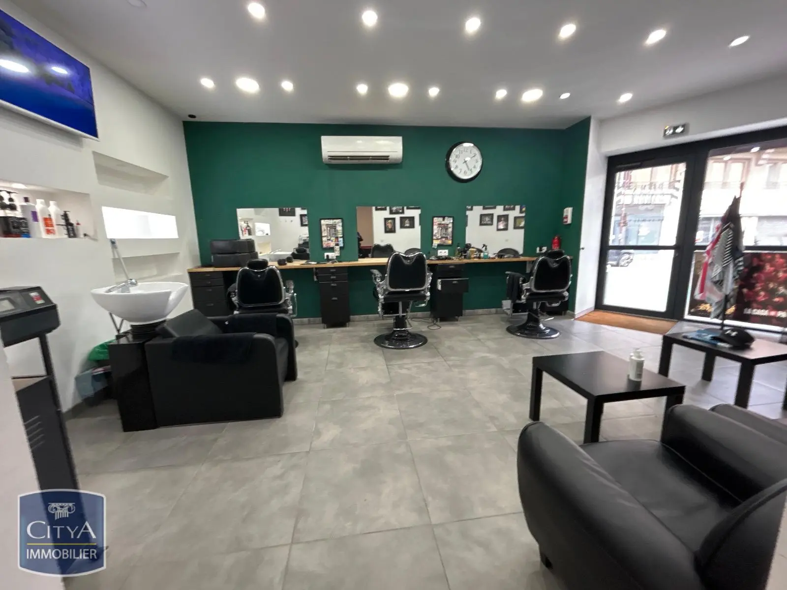 Photo 6 Local Commercial