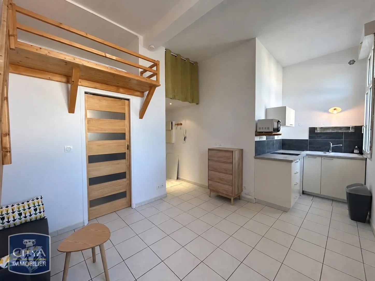 Photo 2 Appartement 1 pièce 20.21m²