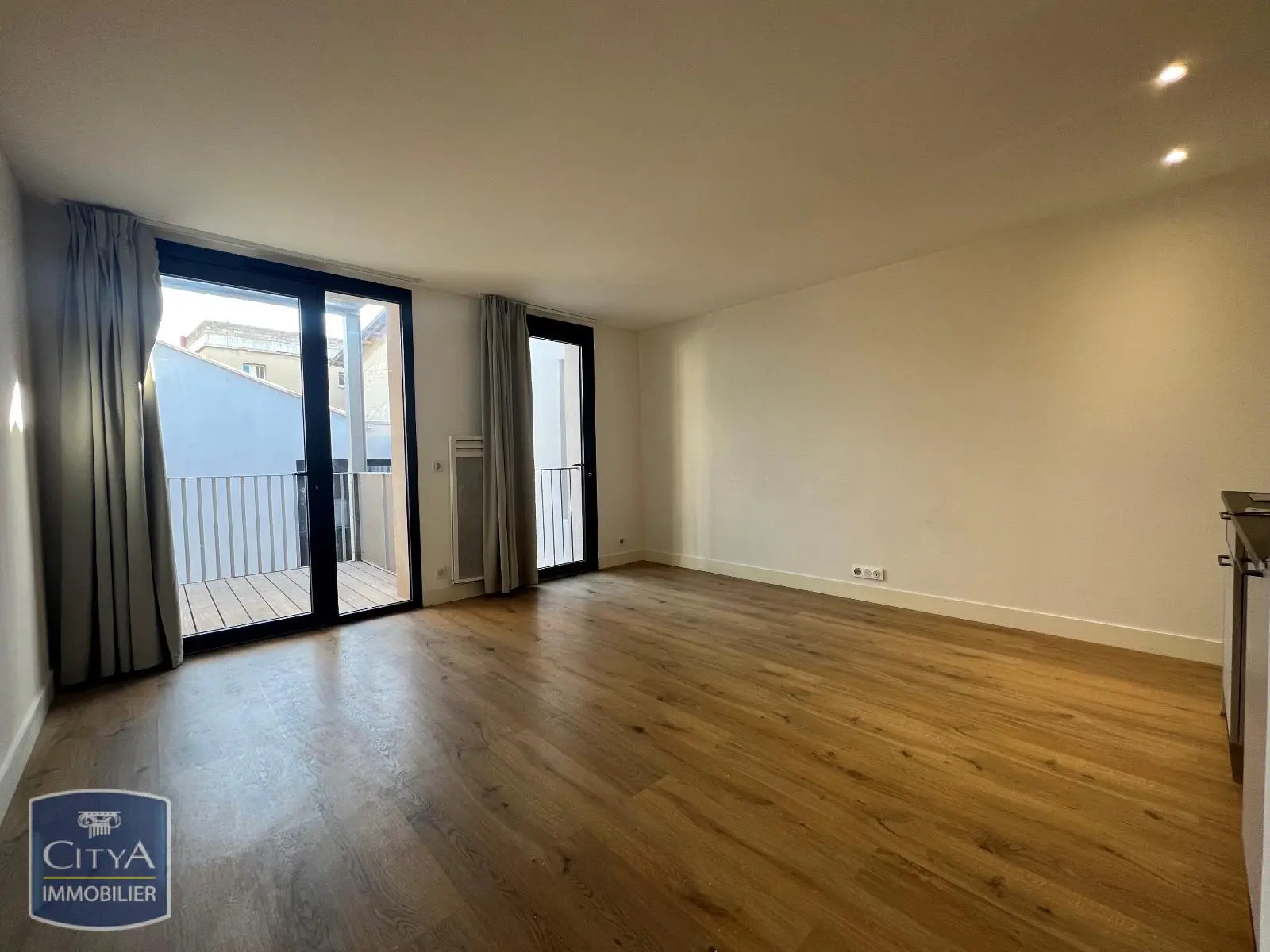Photo 3 Appartement 1 pièce 30.64m²
