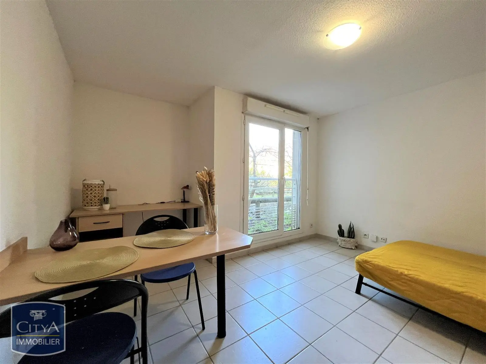 Photo 1 Appartement 1 pièce 20.8m²