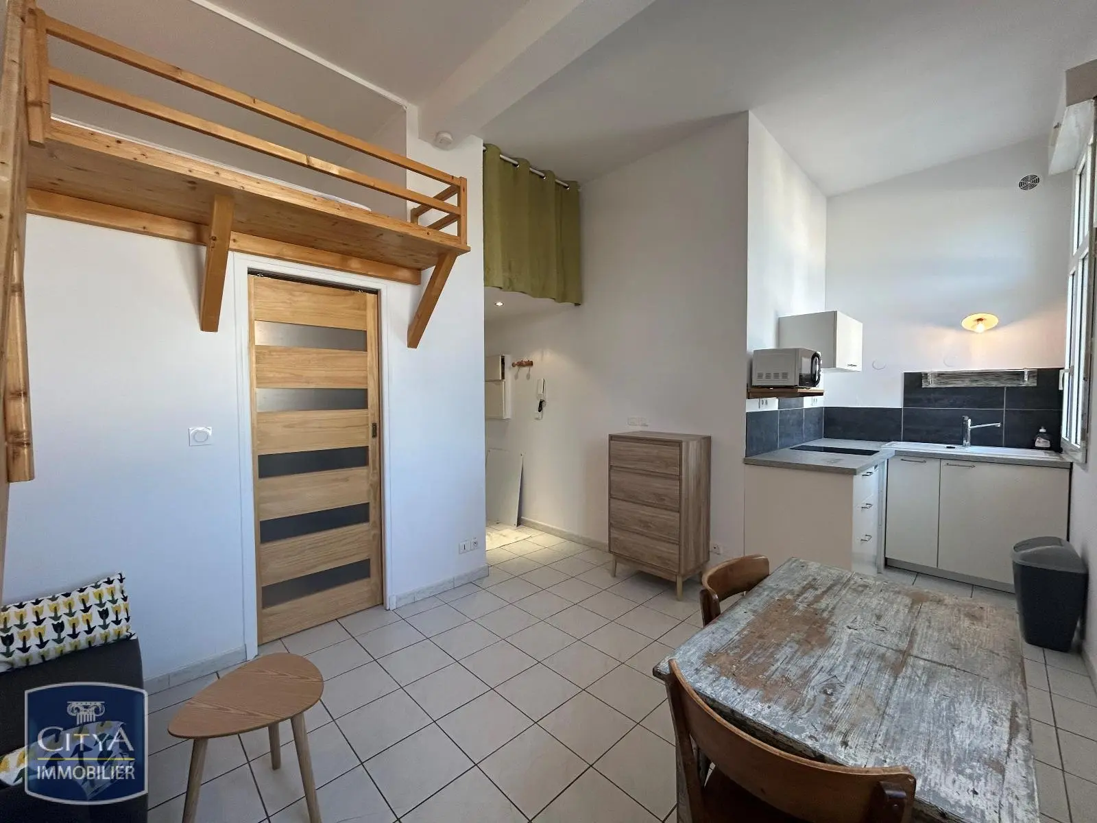 Photo 2 Appartement 1 pièce 21.05m²