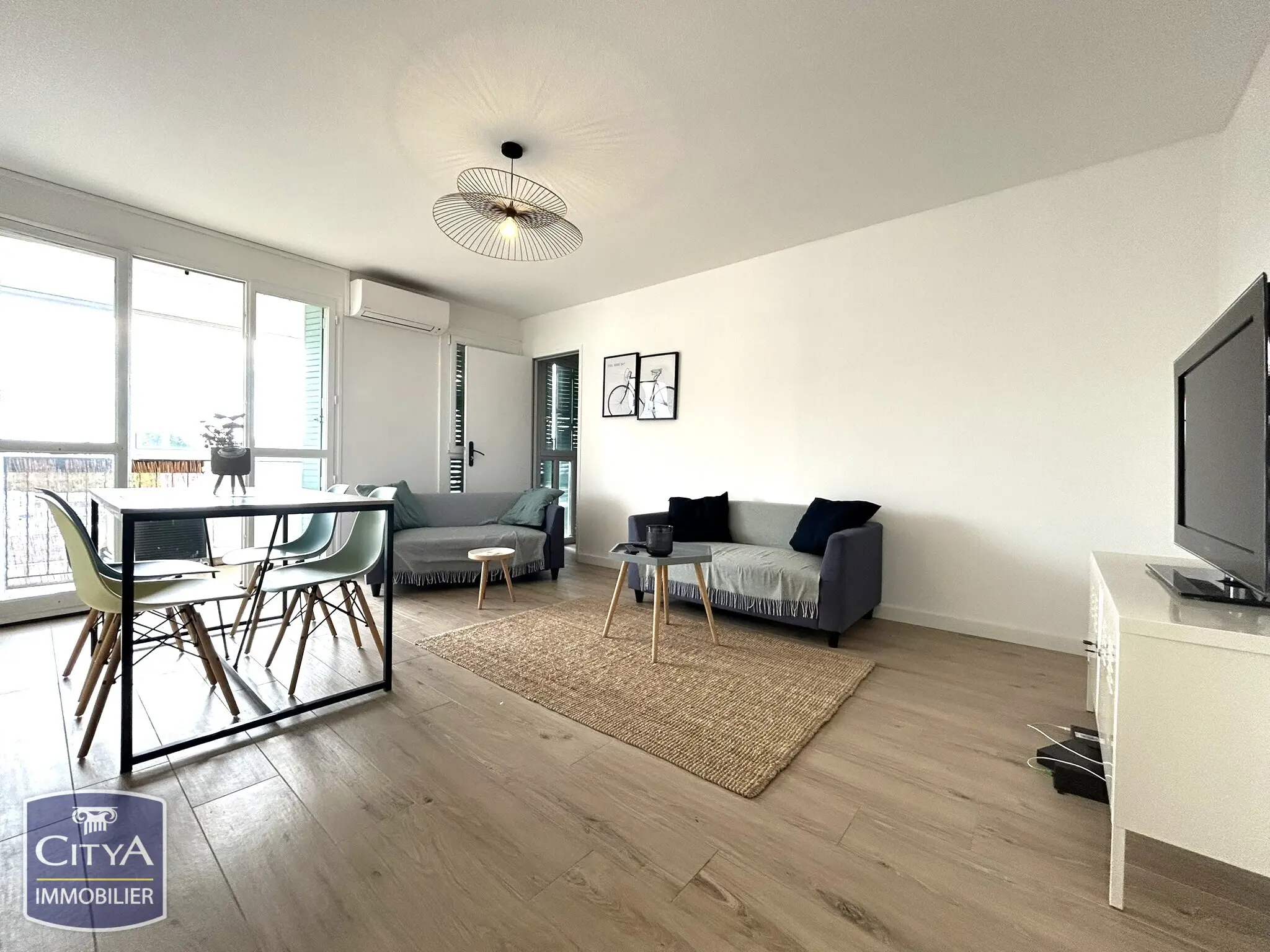 Photo 2 Appartement 4 pièces 76.6m²