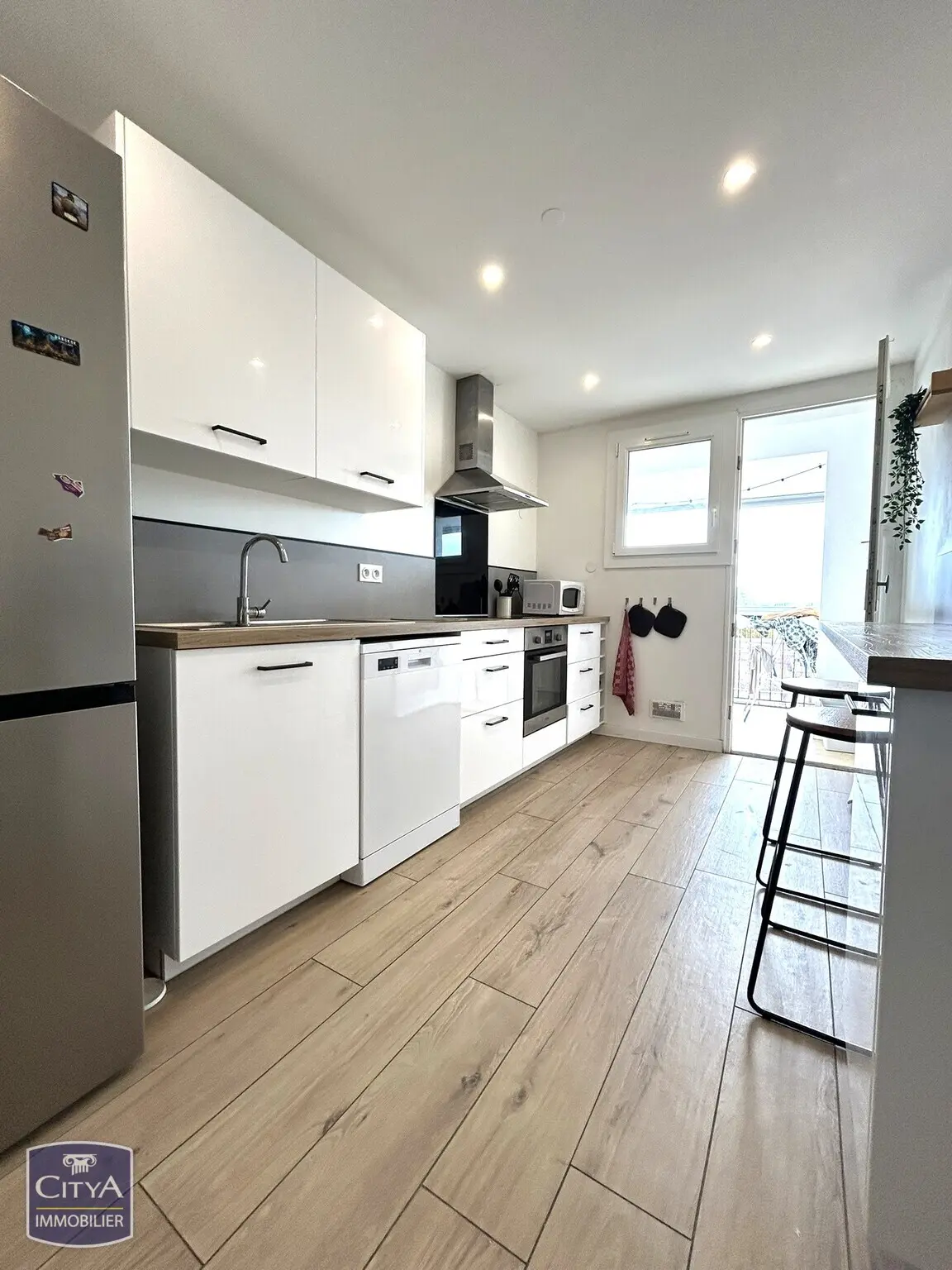 Photo 3 Appartement 4 pièces 76.6m²