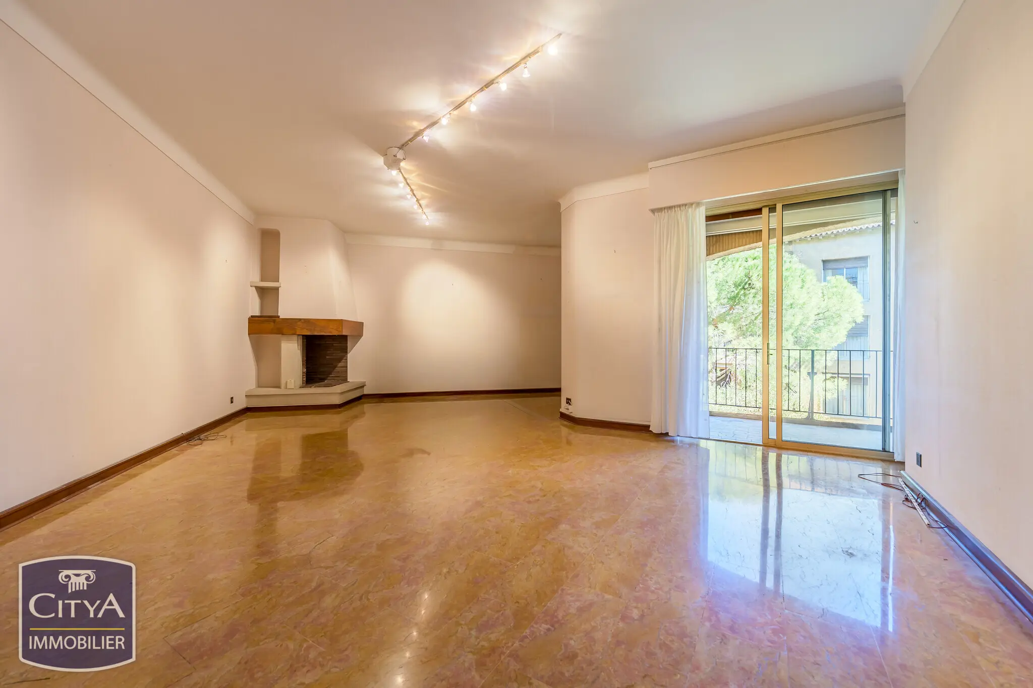 Photo 2 Appartement 3 pièces 94m²