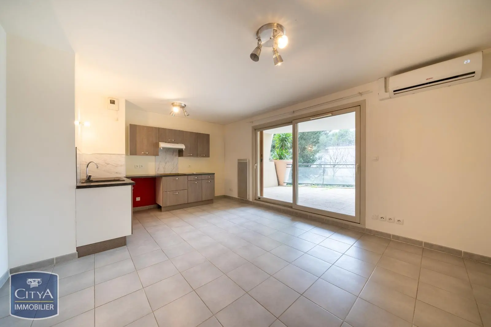 Photo 1 Appartement 2 pièces 43m²