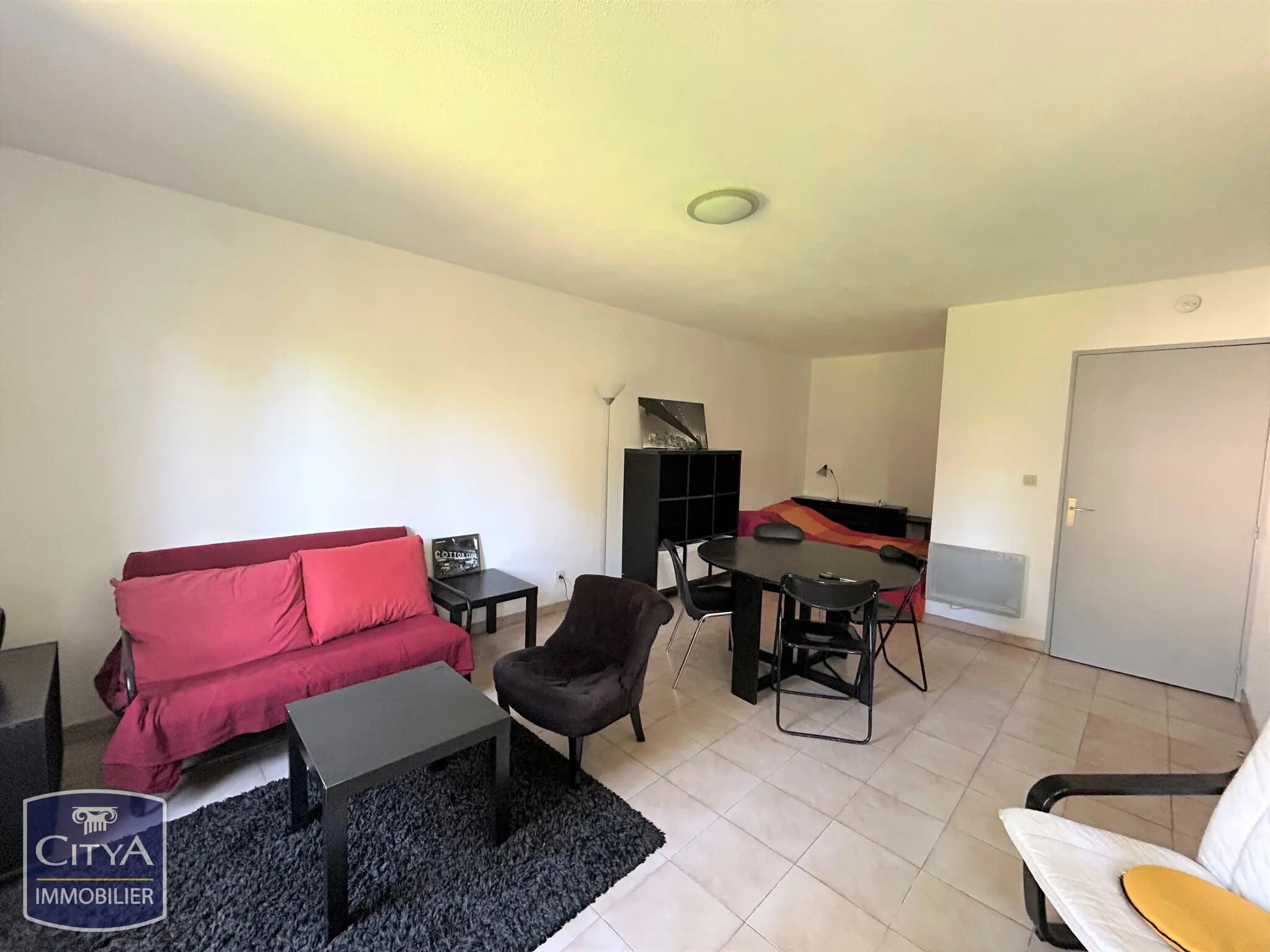 Photo 2 Appartement 1 pièce 35m²