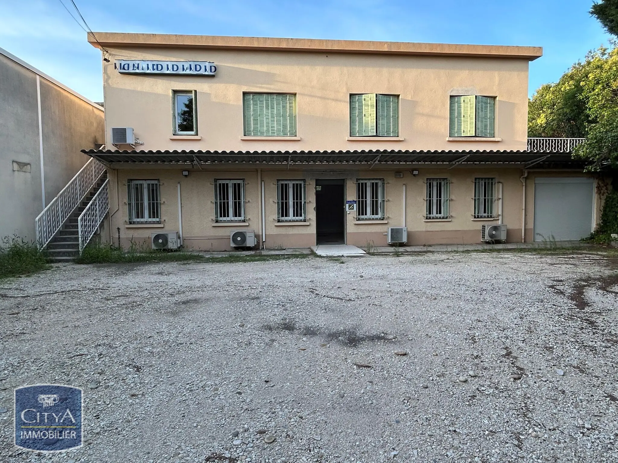 Photo 9 Fonds De Commerce 175m²