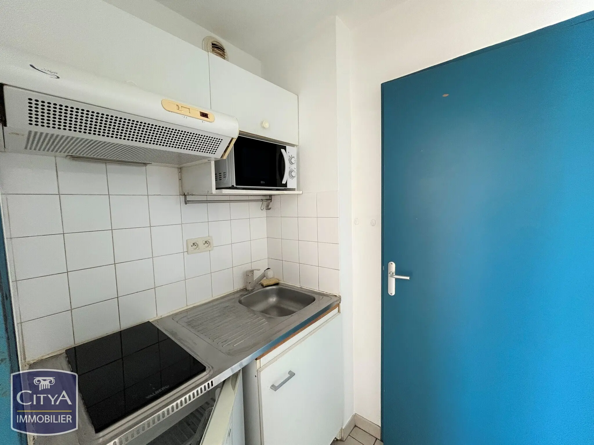 Photo 2 Appartement 1 pièce 20m²
