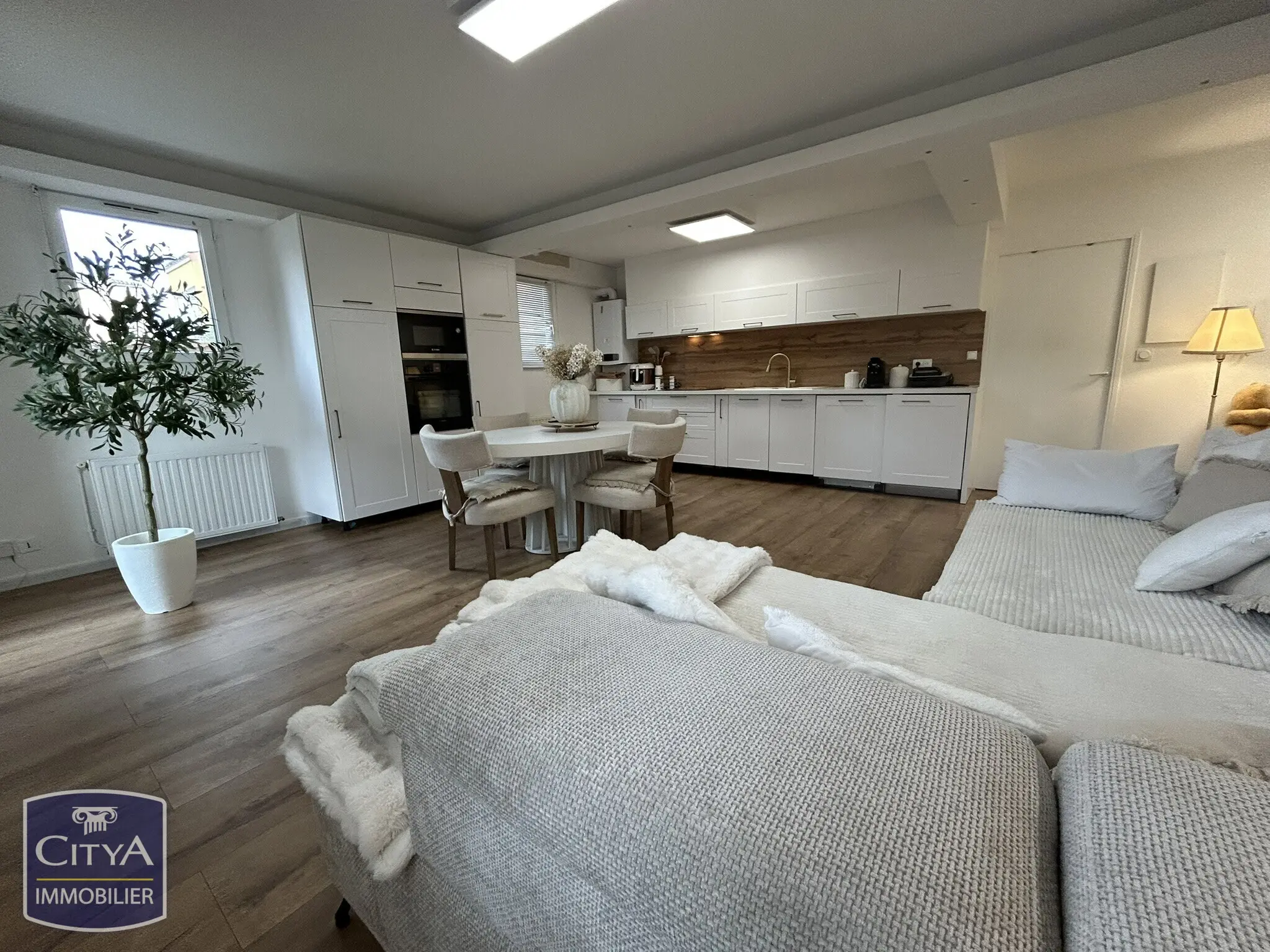 Photo 1 Appartement 3 pièces 70m²