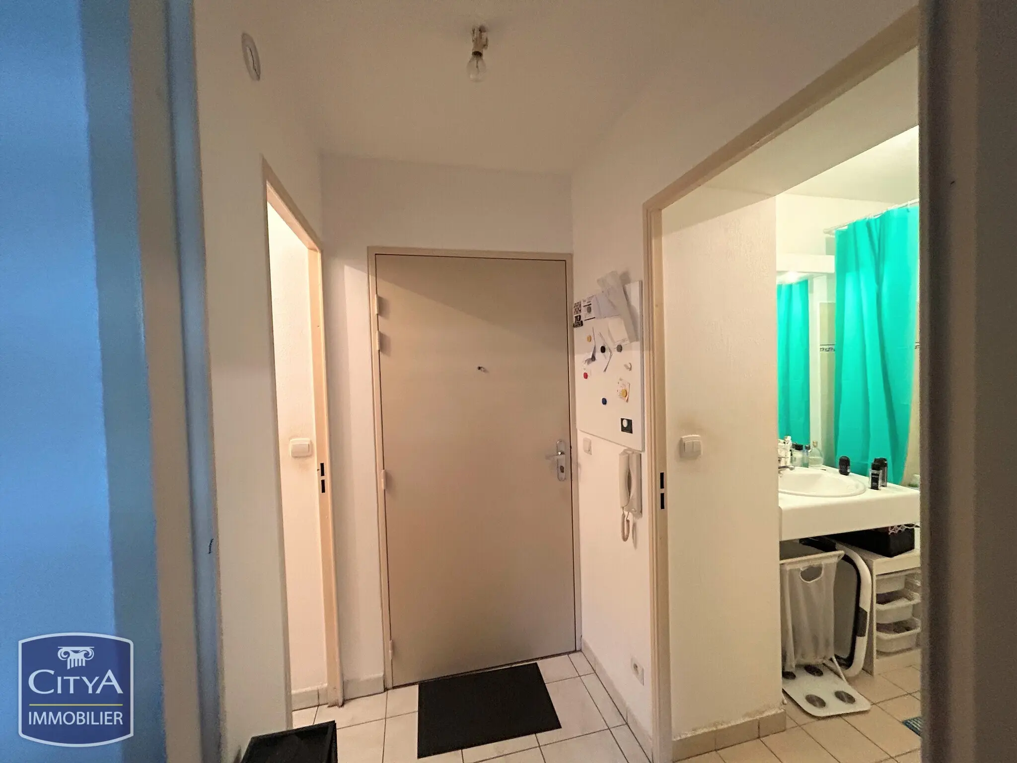 Photo 2 Appartement 1 pièce 25m²