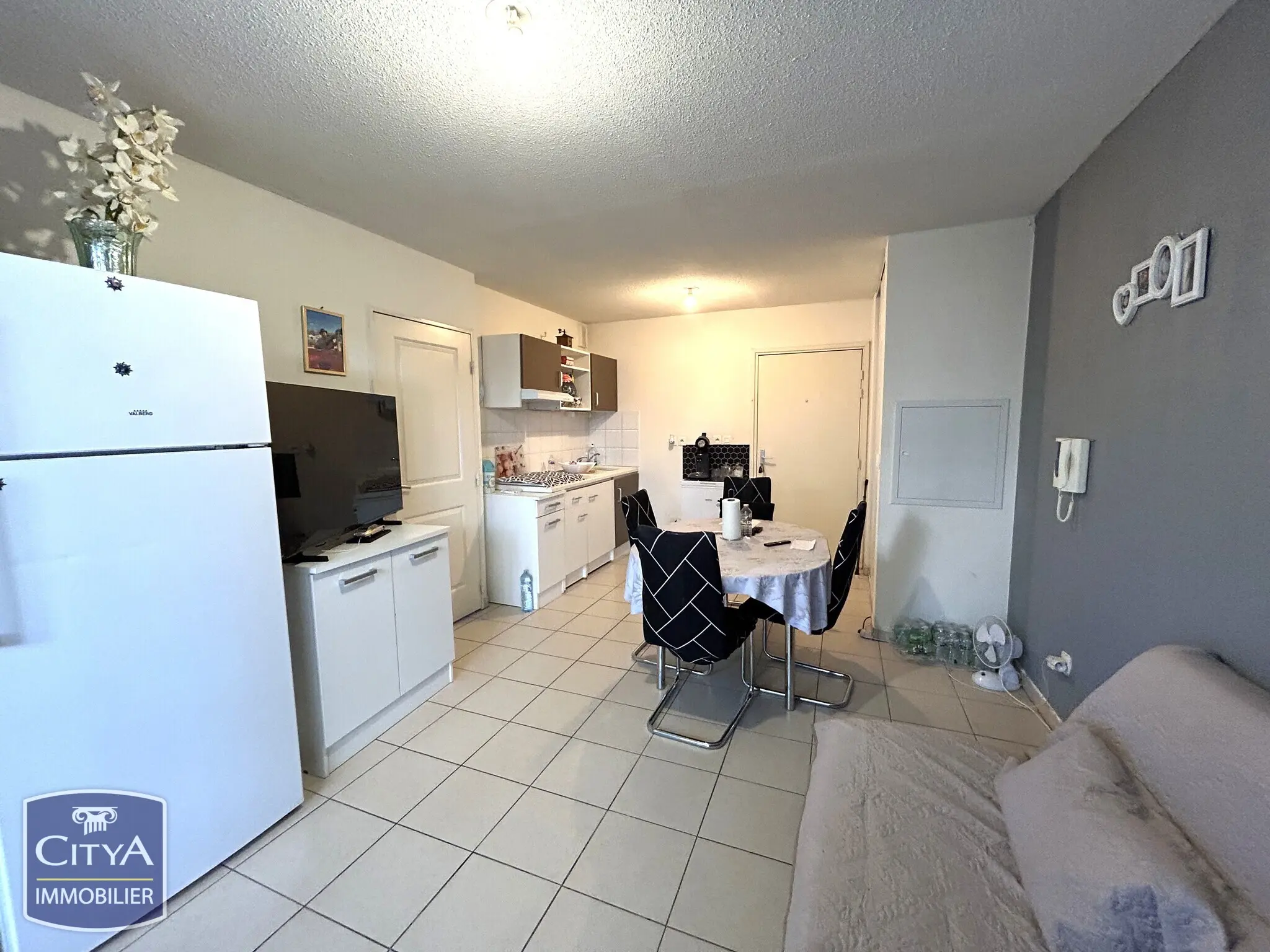 Photo 2 Appartement 2 pièces 37m²