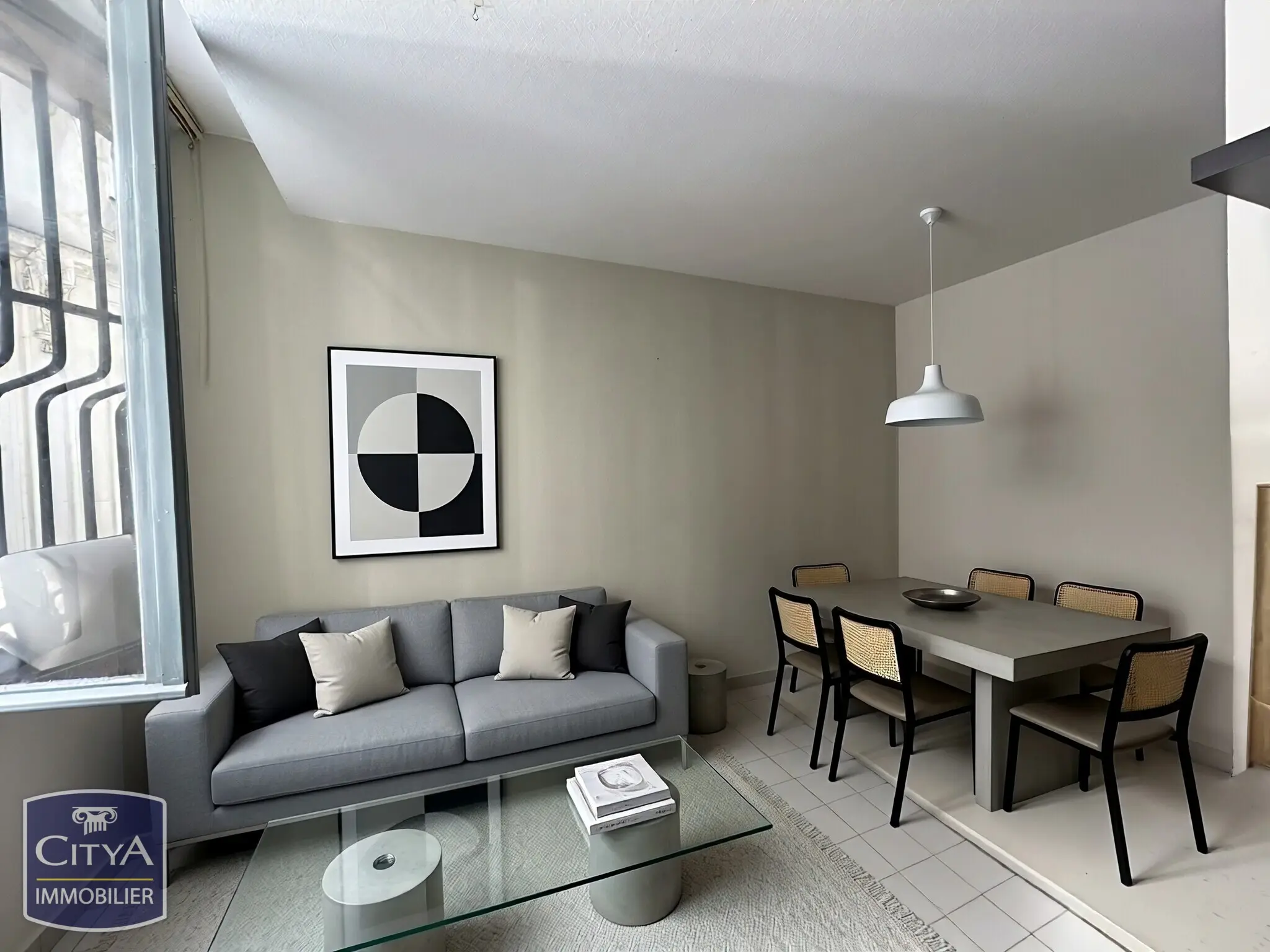 Photo 1 Appartement 1 pièce 19m²