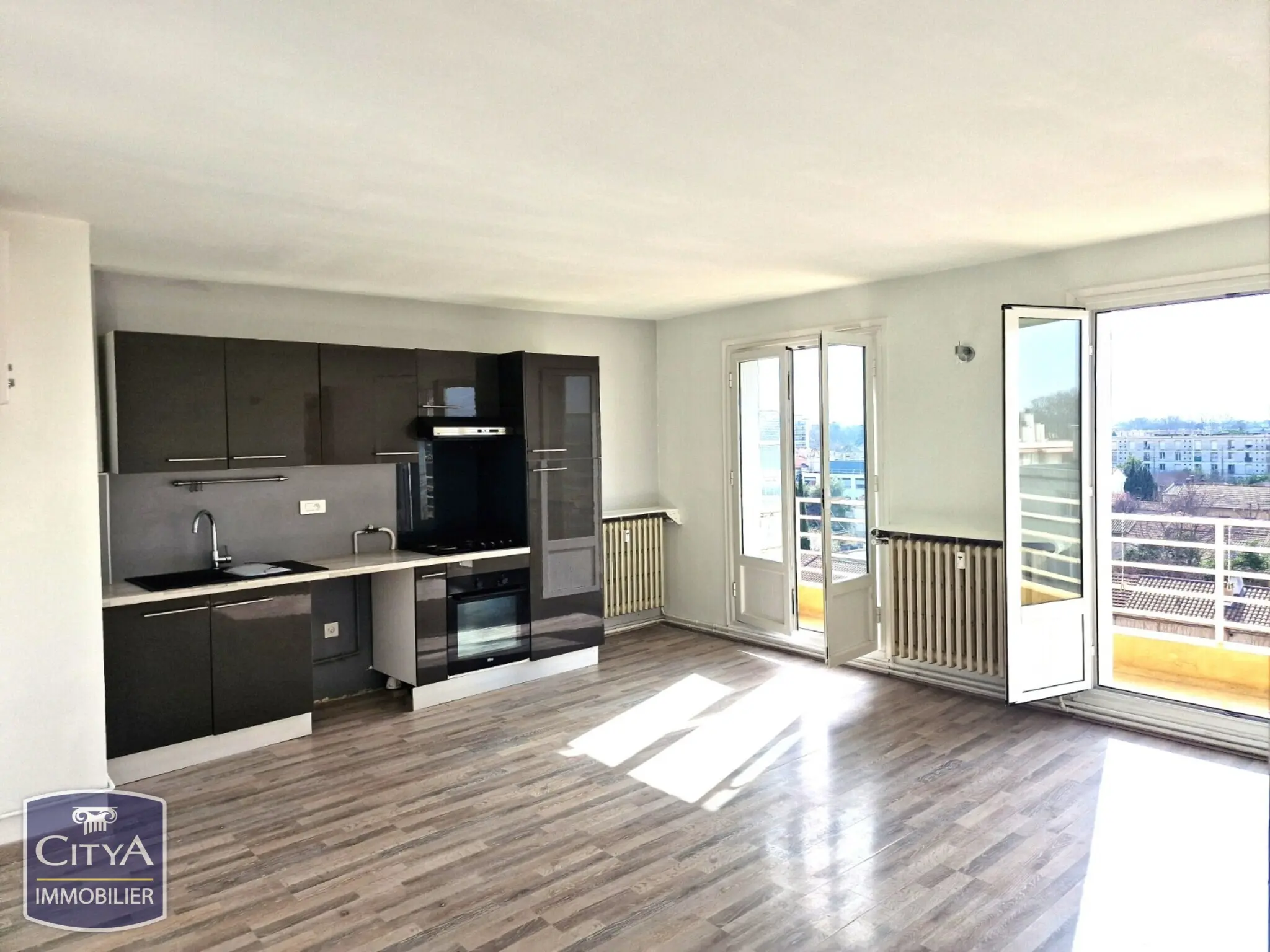 Photo 1 Appartement 3 pièces 56.3m²