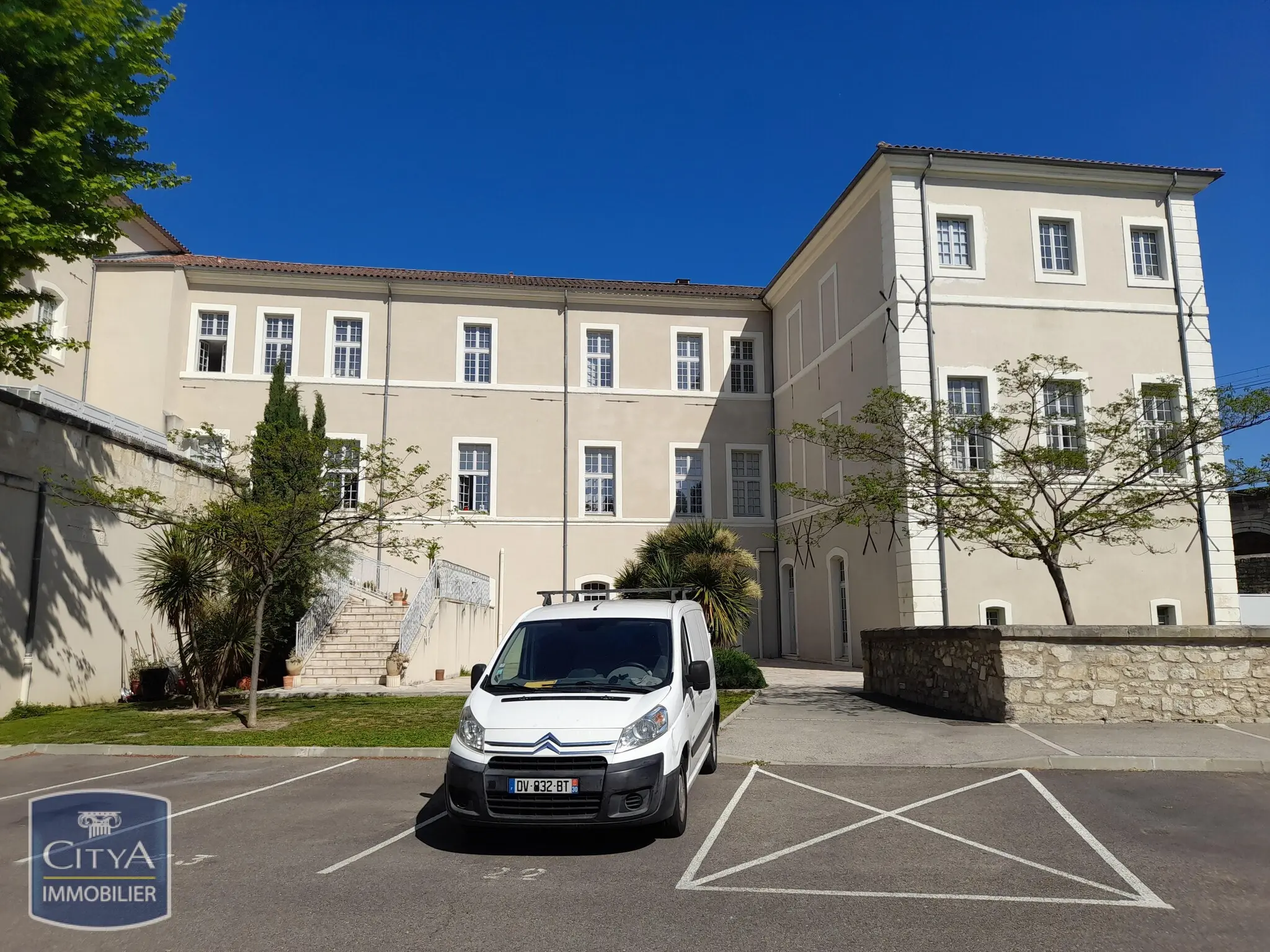 Photo 17 Appartement 4 pièces 125m²