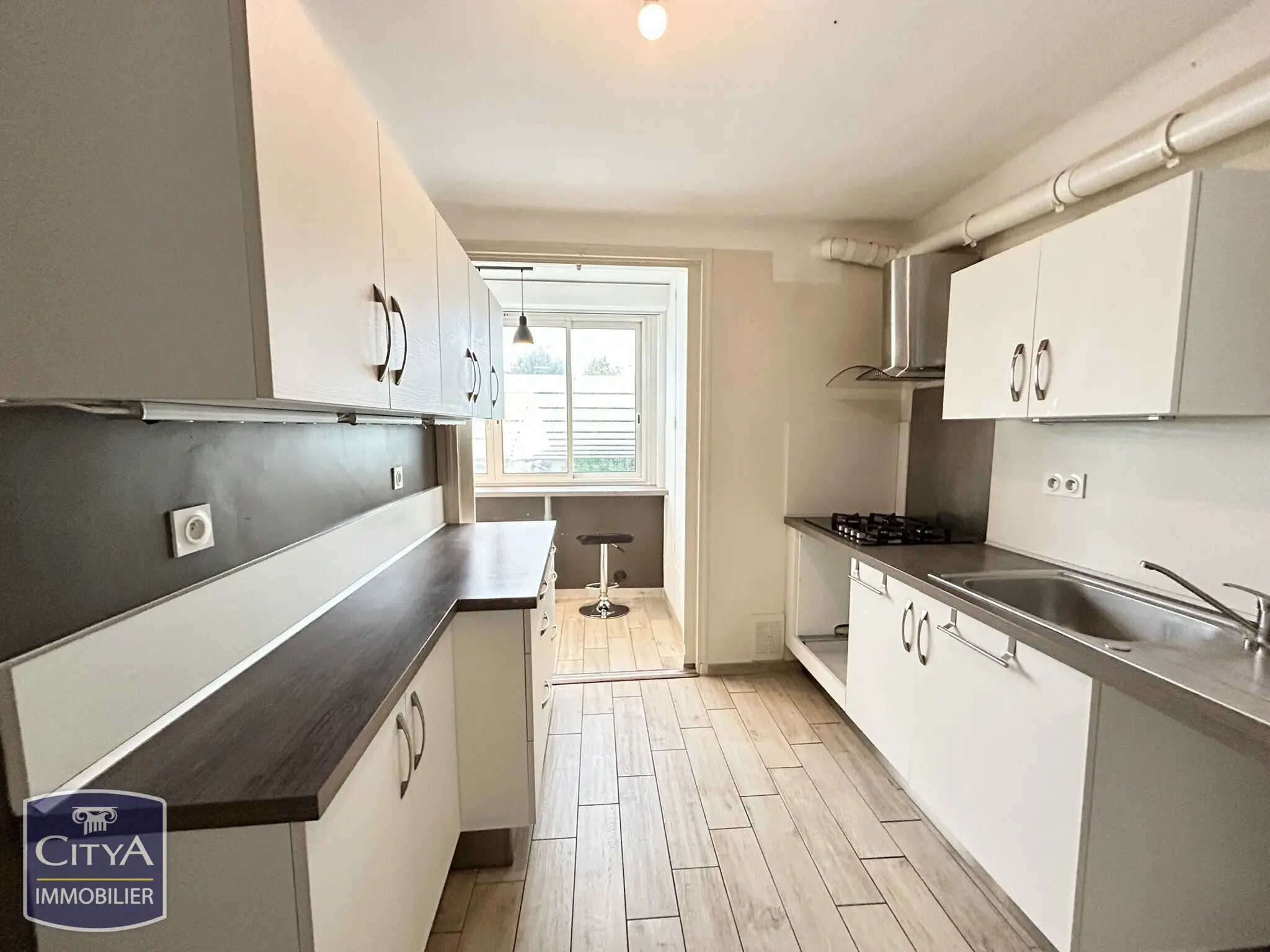 Appartement 4 pièces 69 m² · à Avignon · 69,2 m² · 105 000 €