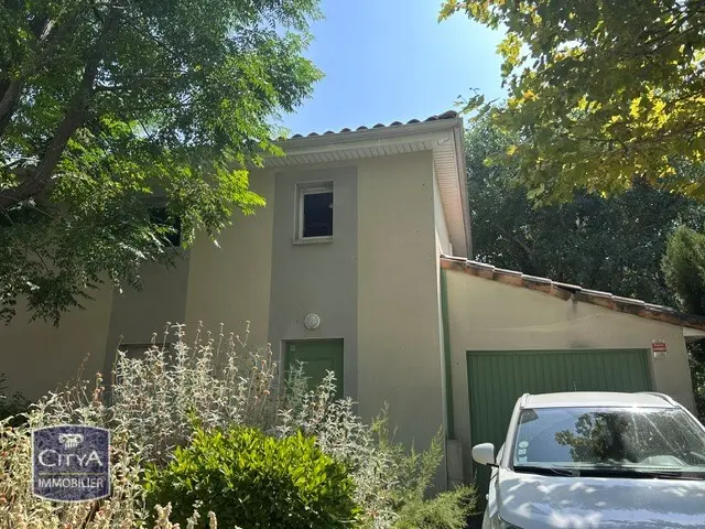 Photo 1 Maison 4 pièces 82m²