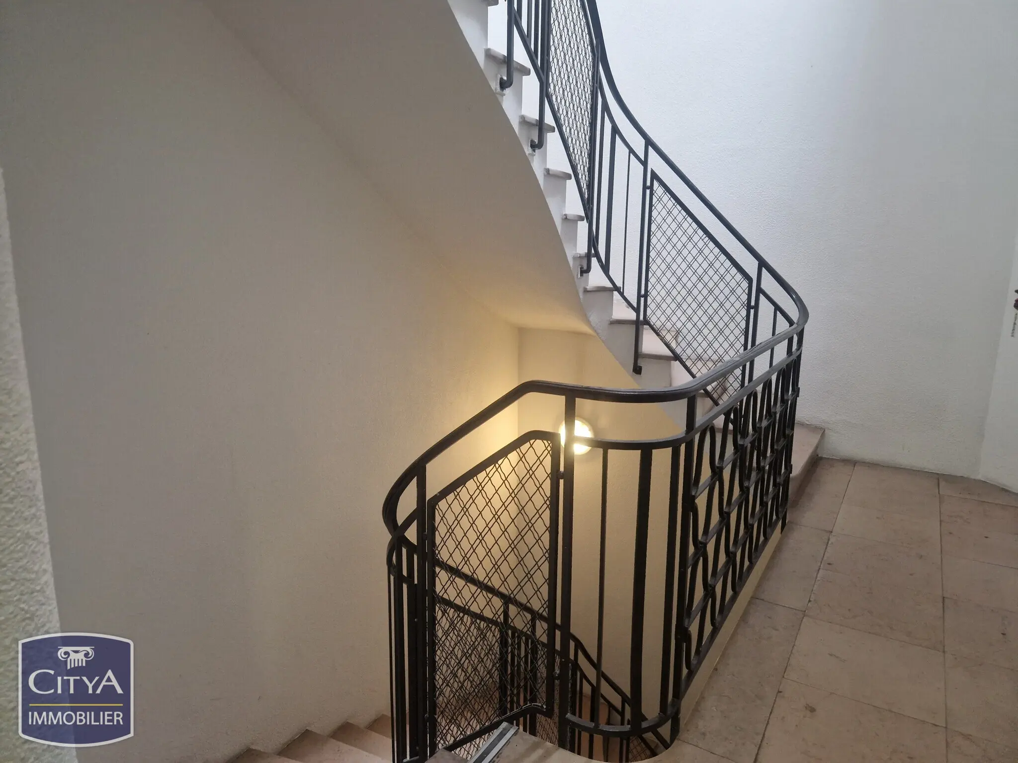 Photo 9 Appartement 1 pièce 18.23m²