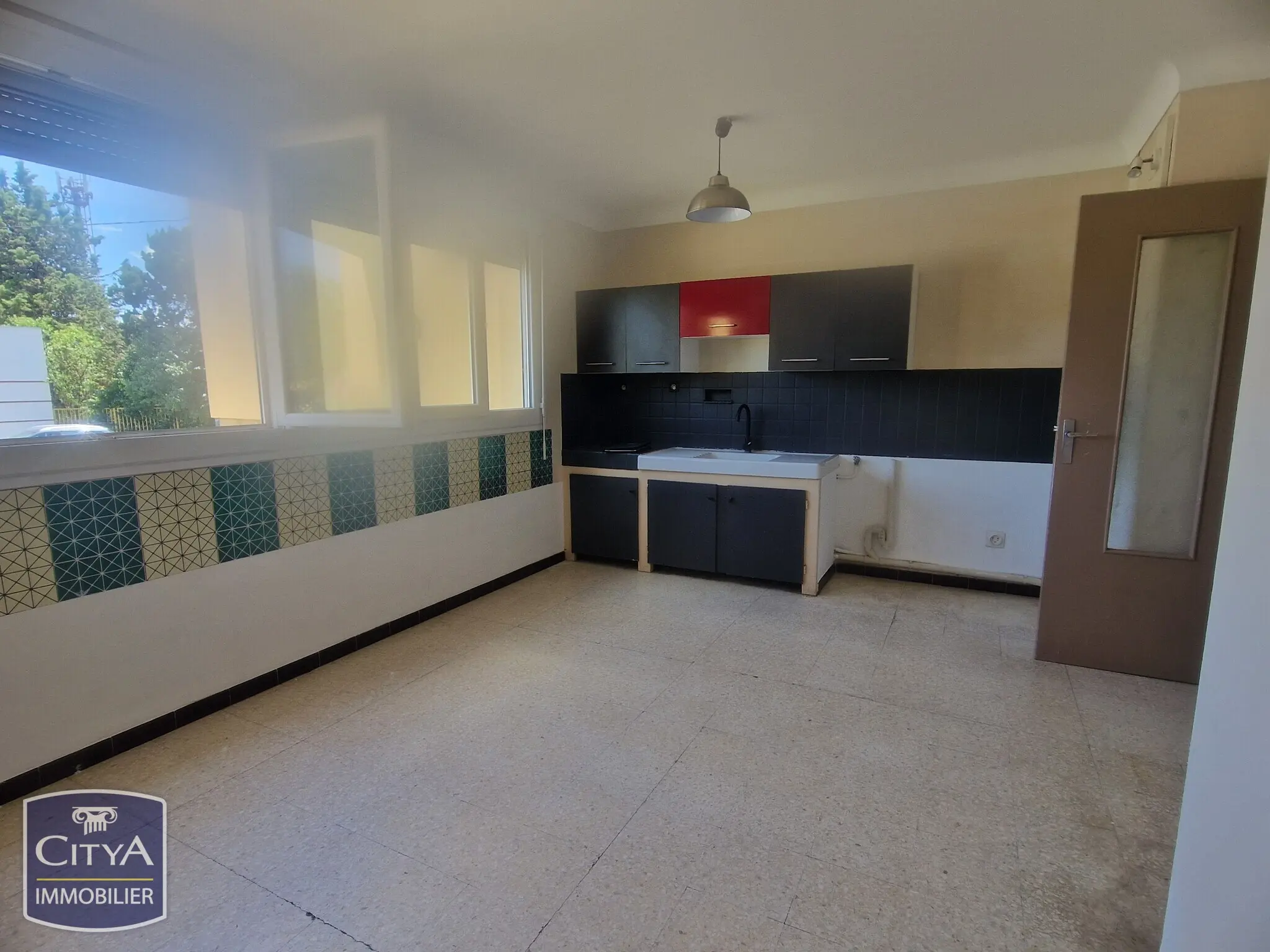 Photo 2 Appartement 4 pièces 95.82m²