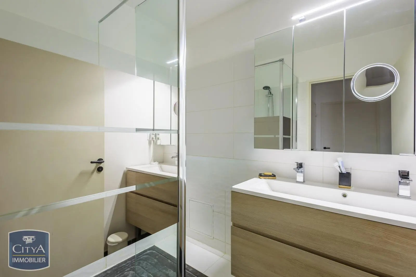 Photo 9 Appartement 4 pièces 102m²