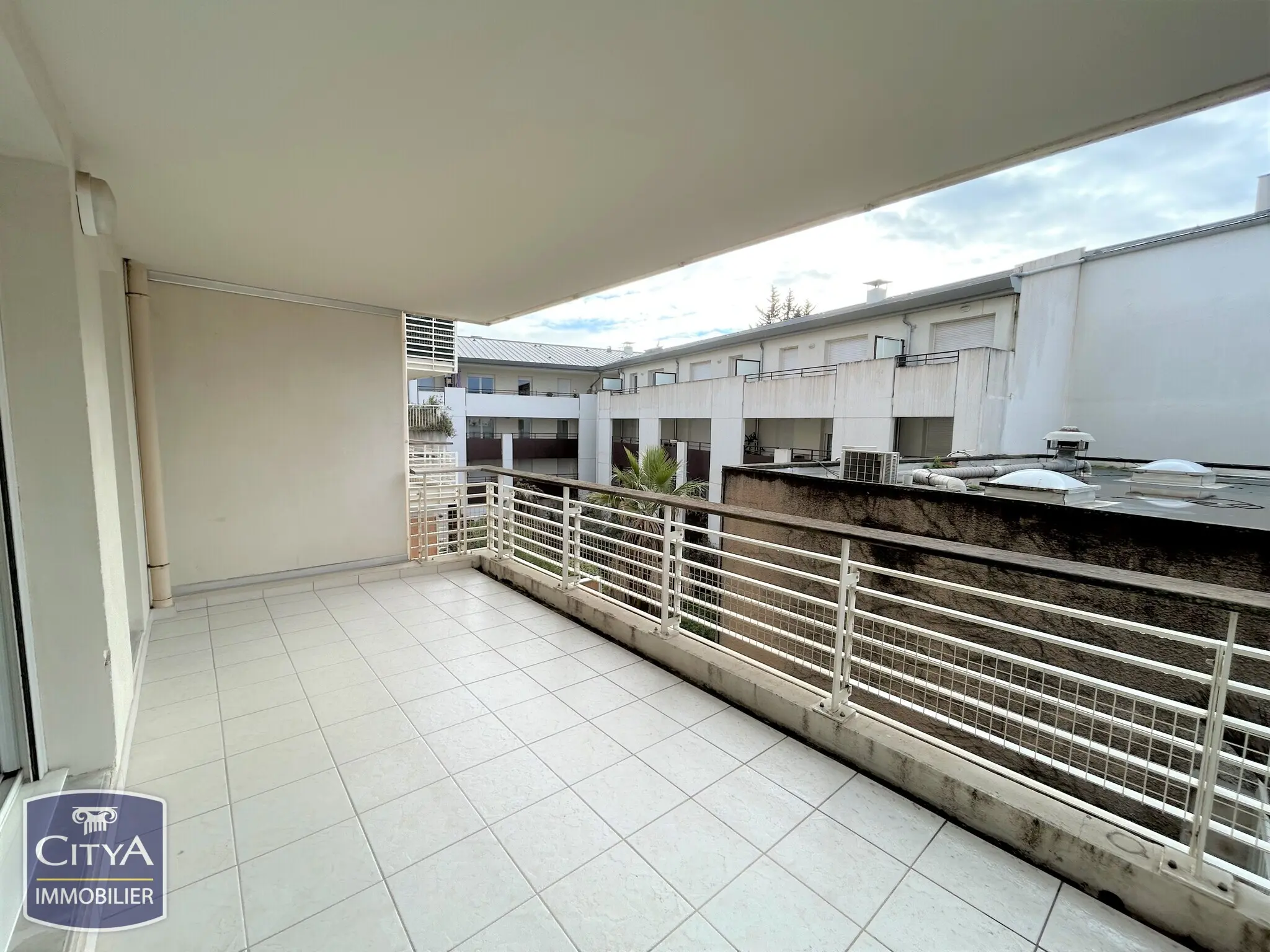 Photo 1 Appartement 4 pièces 80m²