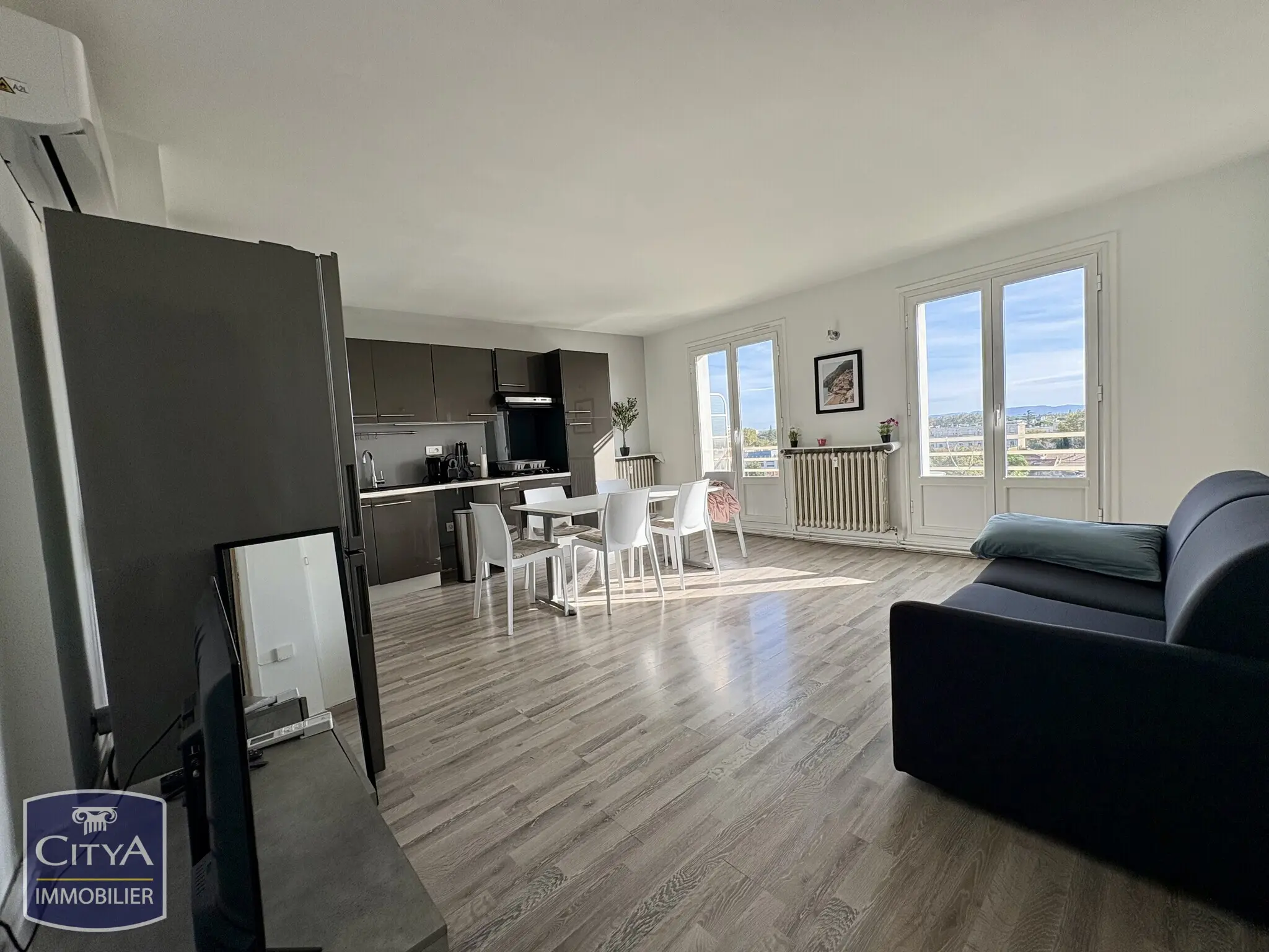 Photo 1 Appartement 3 pièces 56.3m²