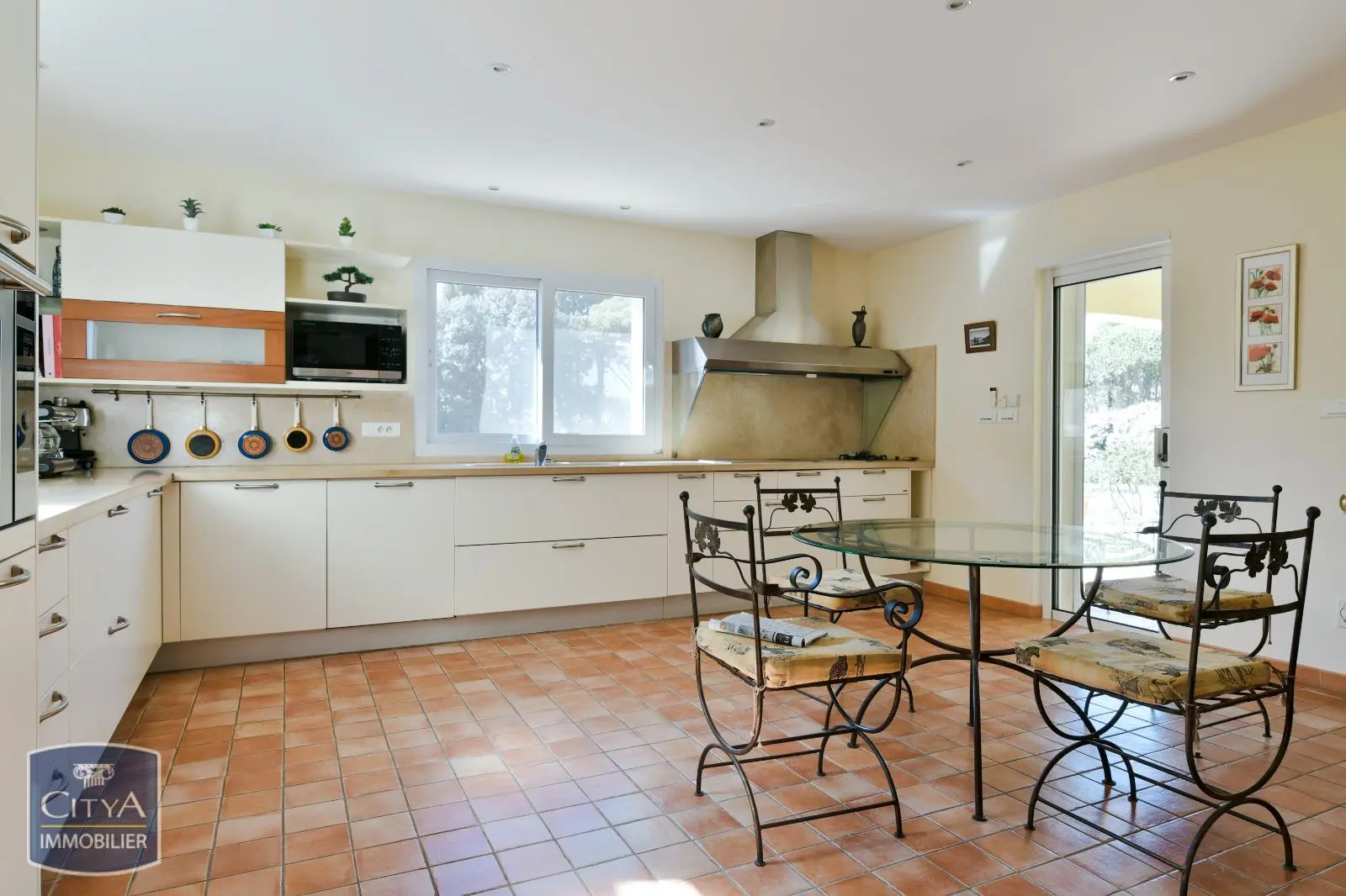 Photo 6 Maison 8 pièces 240m²