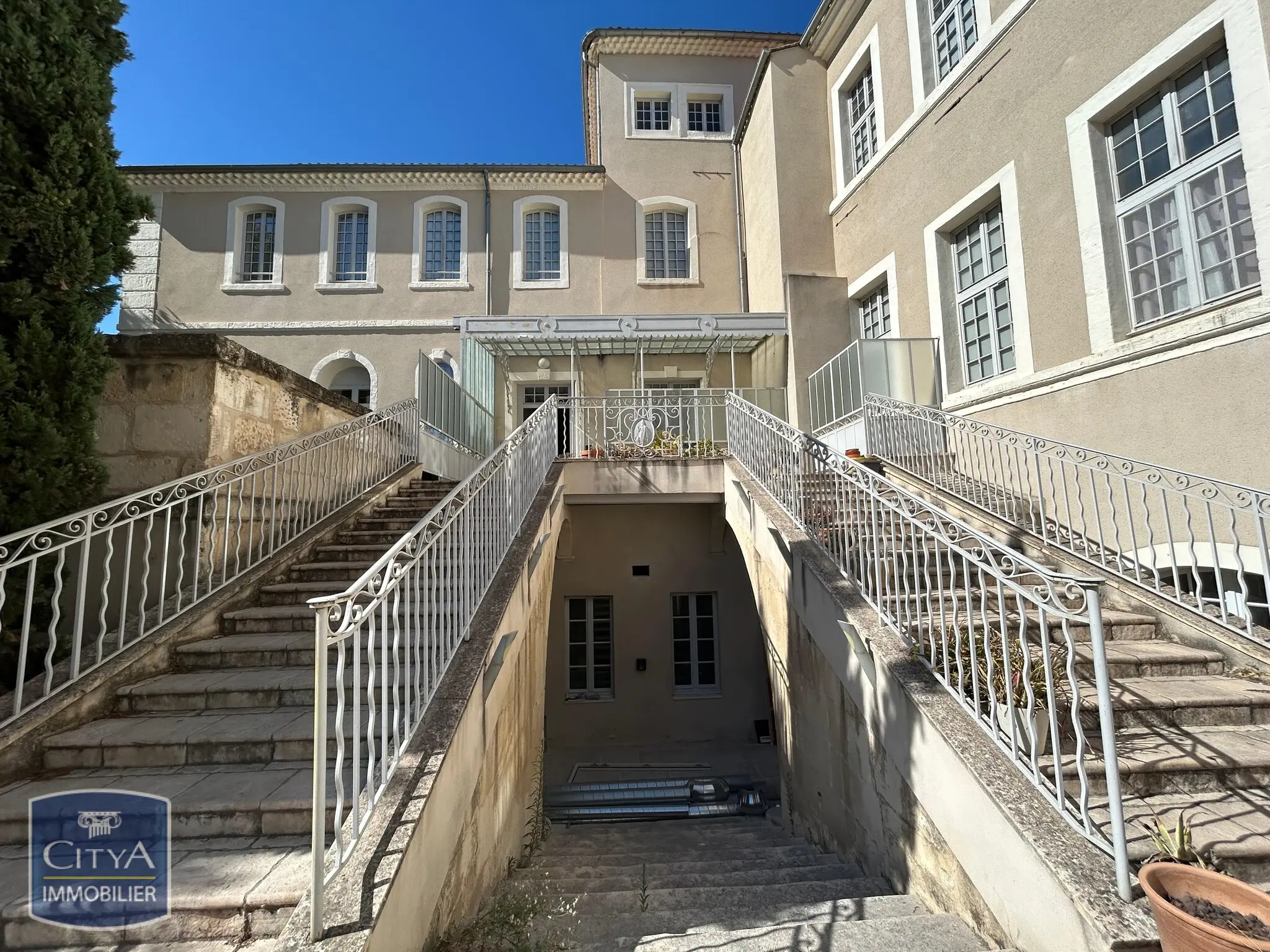 Photo 14 Appartement 2 pièces 99m²