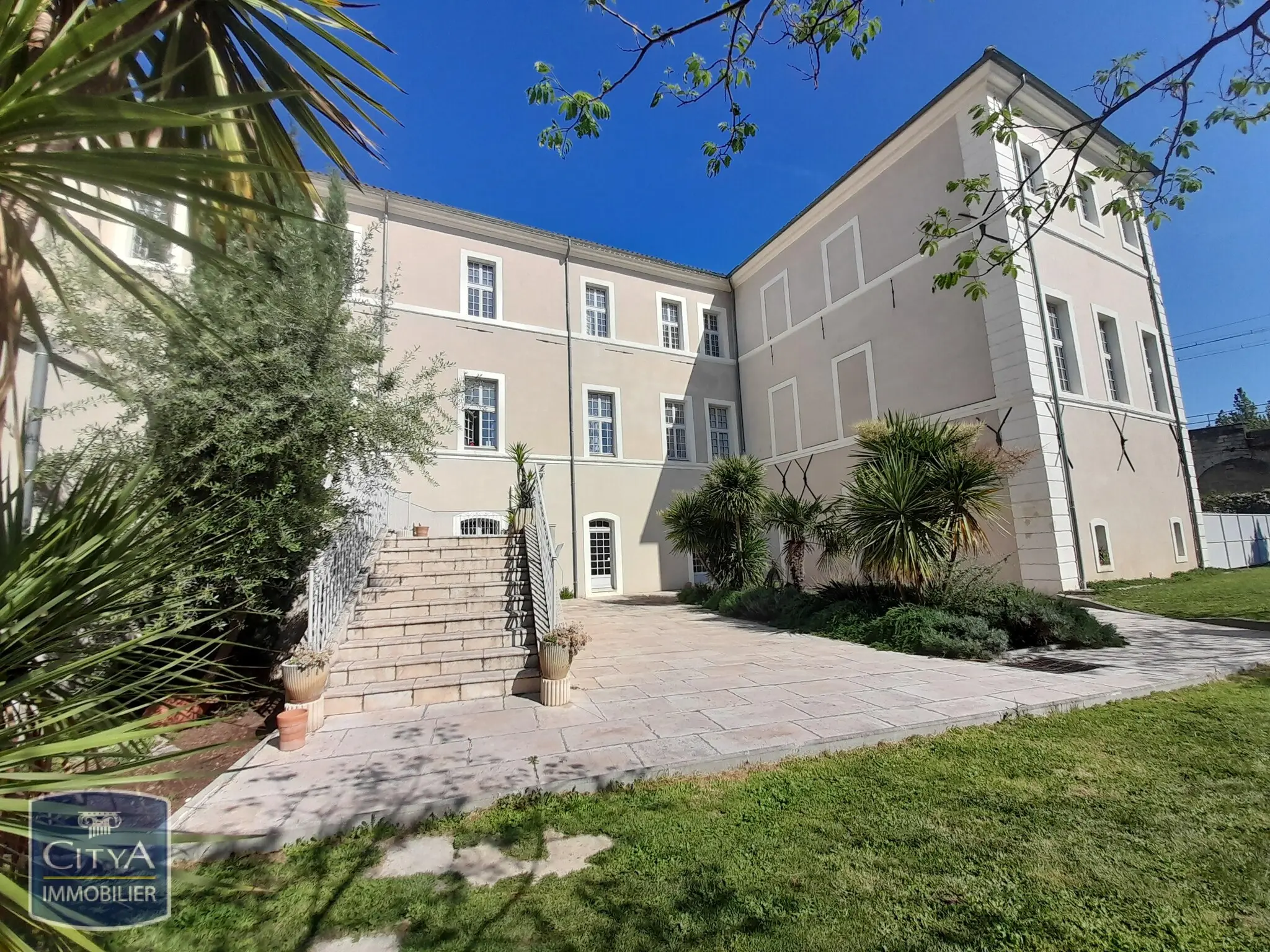 Photo 15 Appartement 4 pièces 125m²