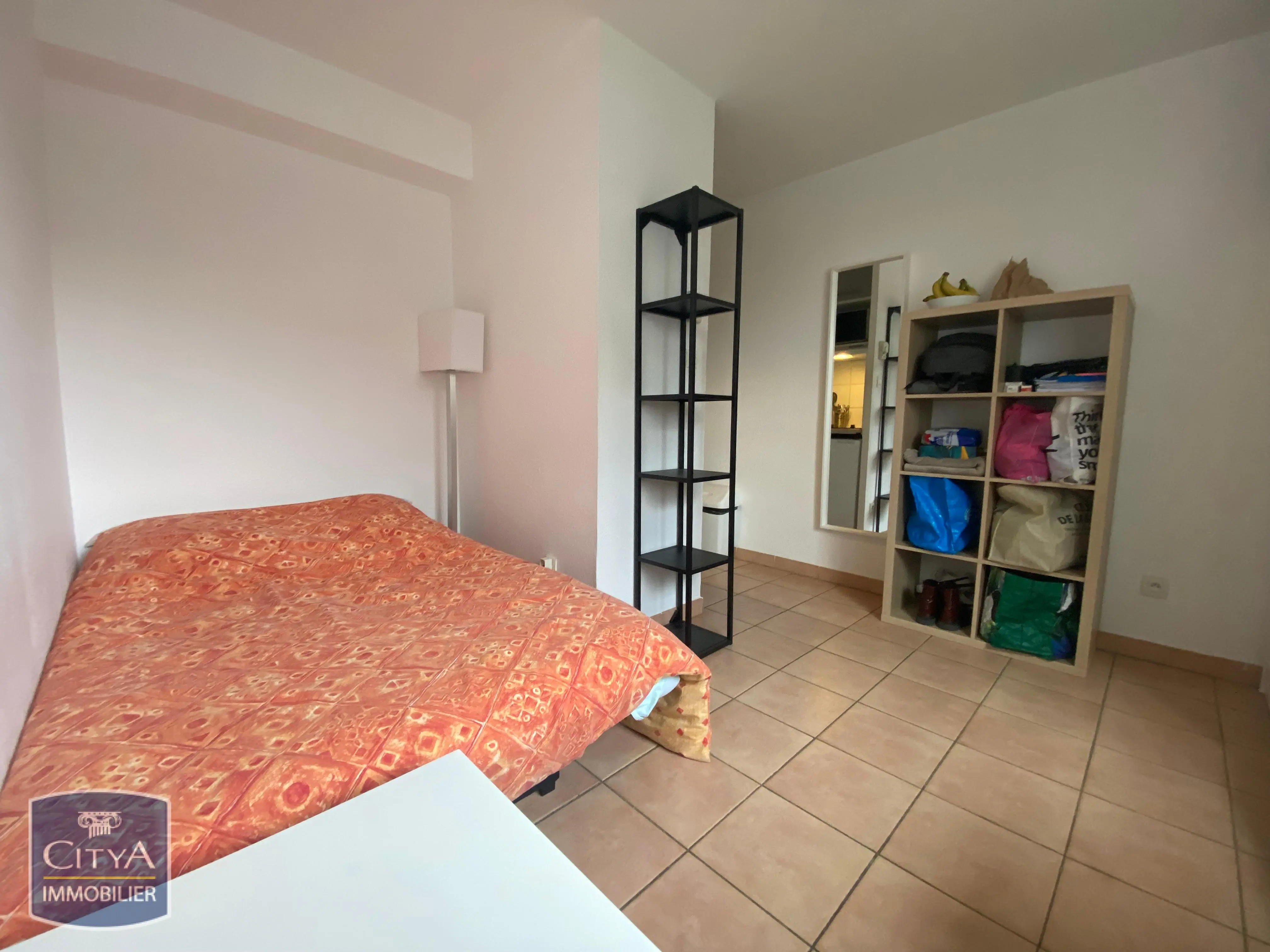 Photo 1 Appartement 1 pièce 17m²