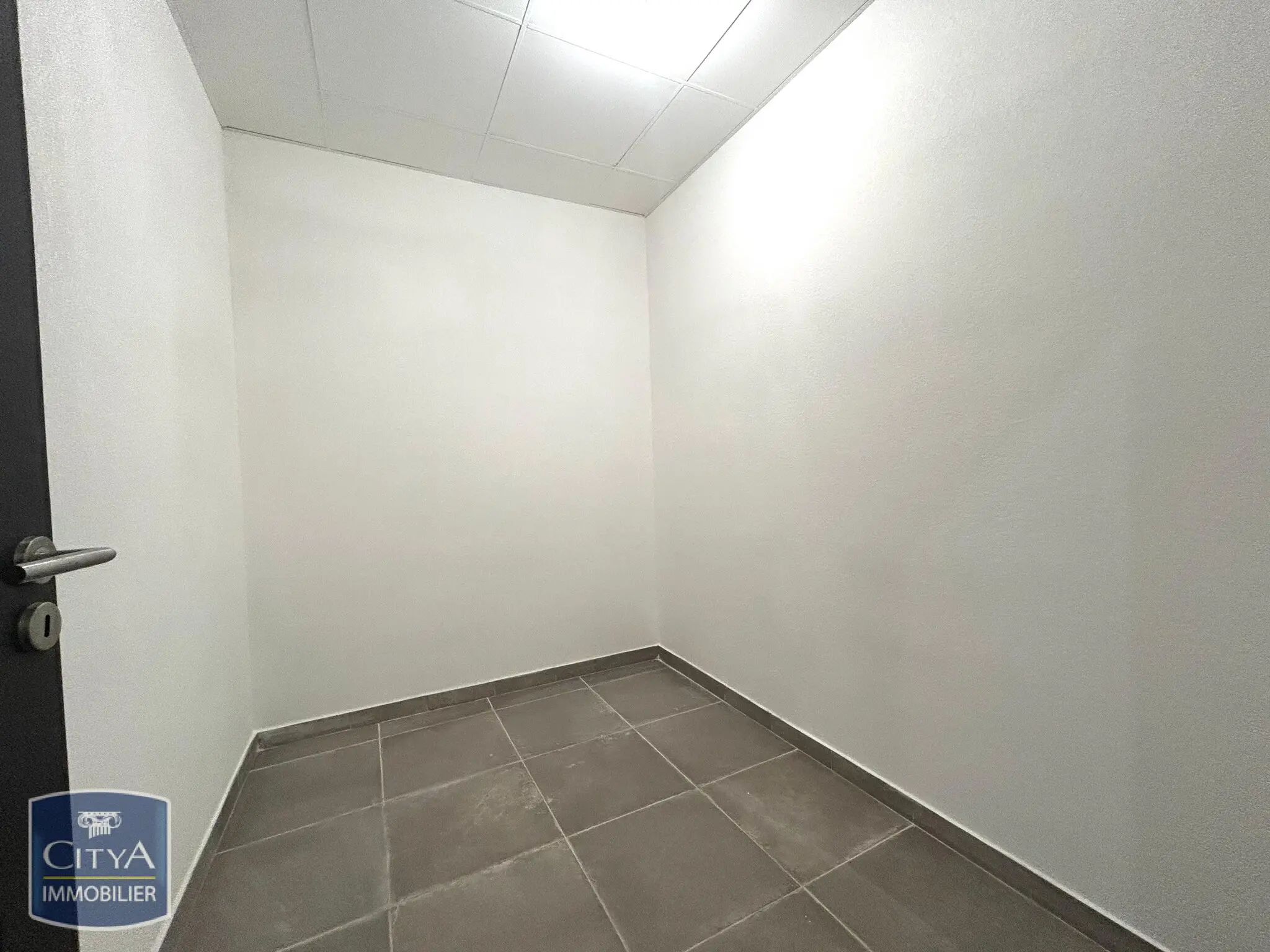 Photo 8 Appartement 2 pièces 99m²