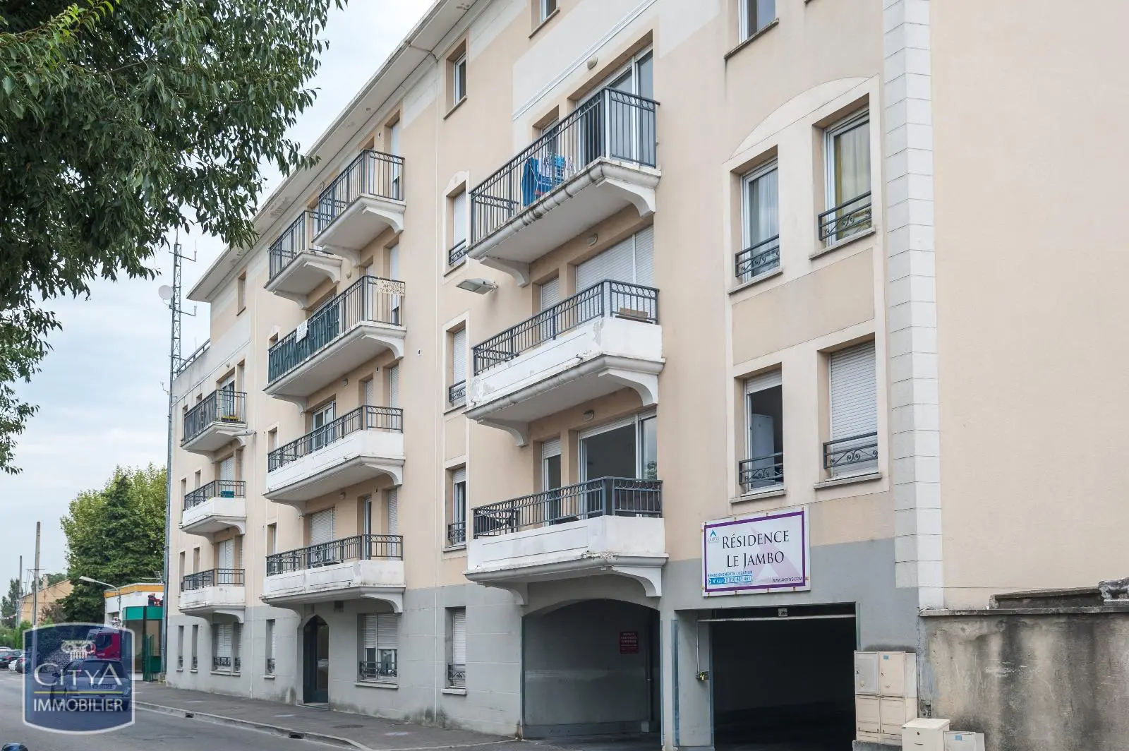 Photo 1 Parking 13m²