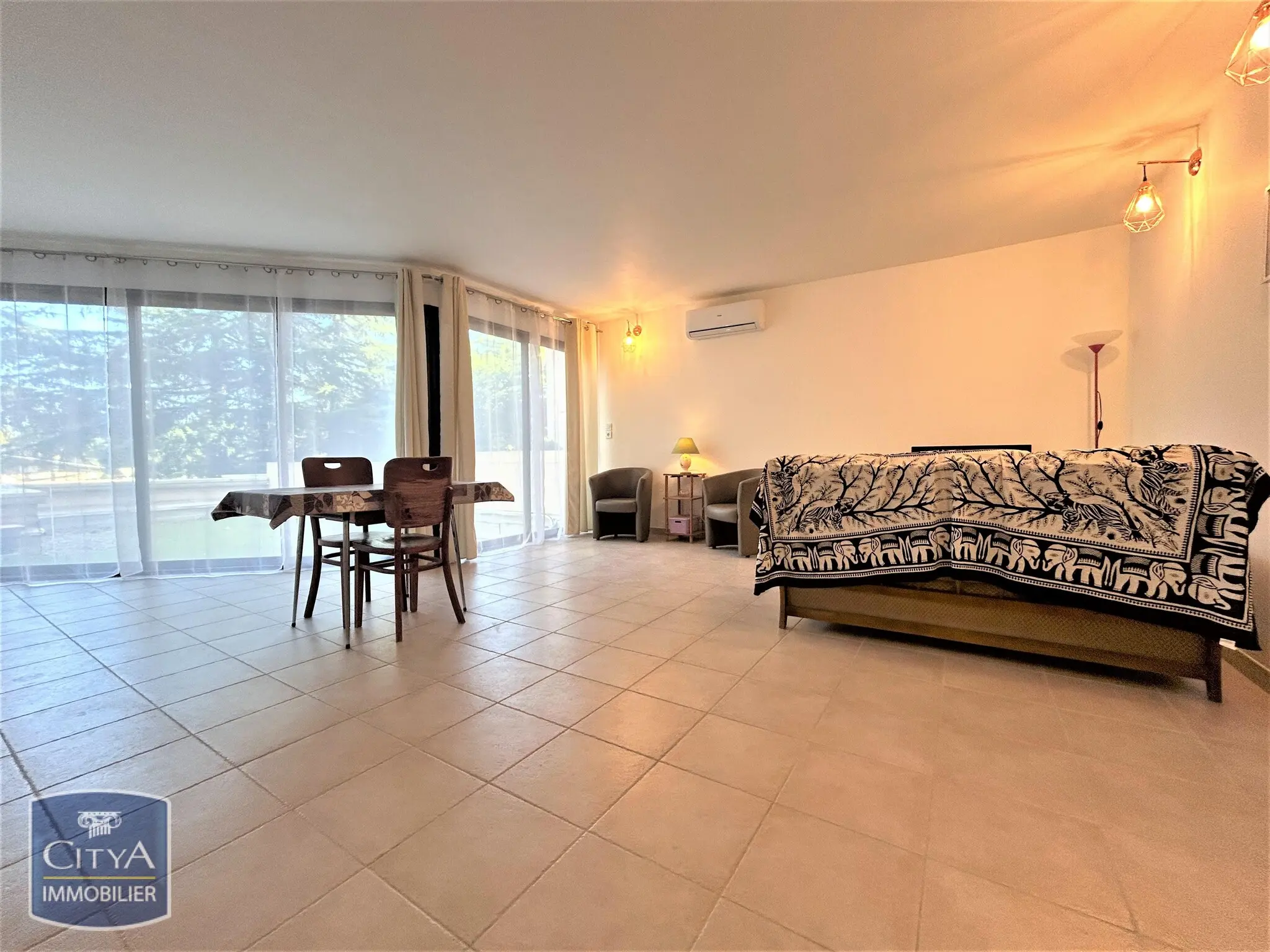 Photo 1 Appartement 3 pièces 79m²