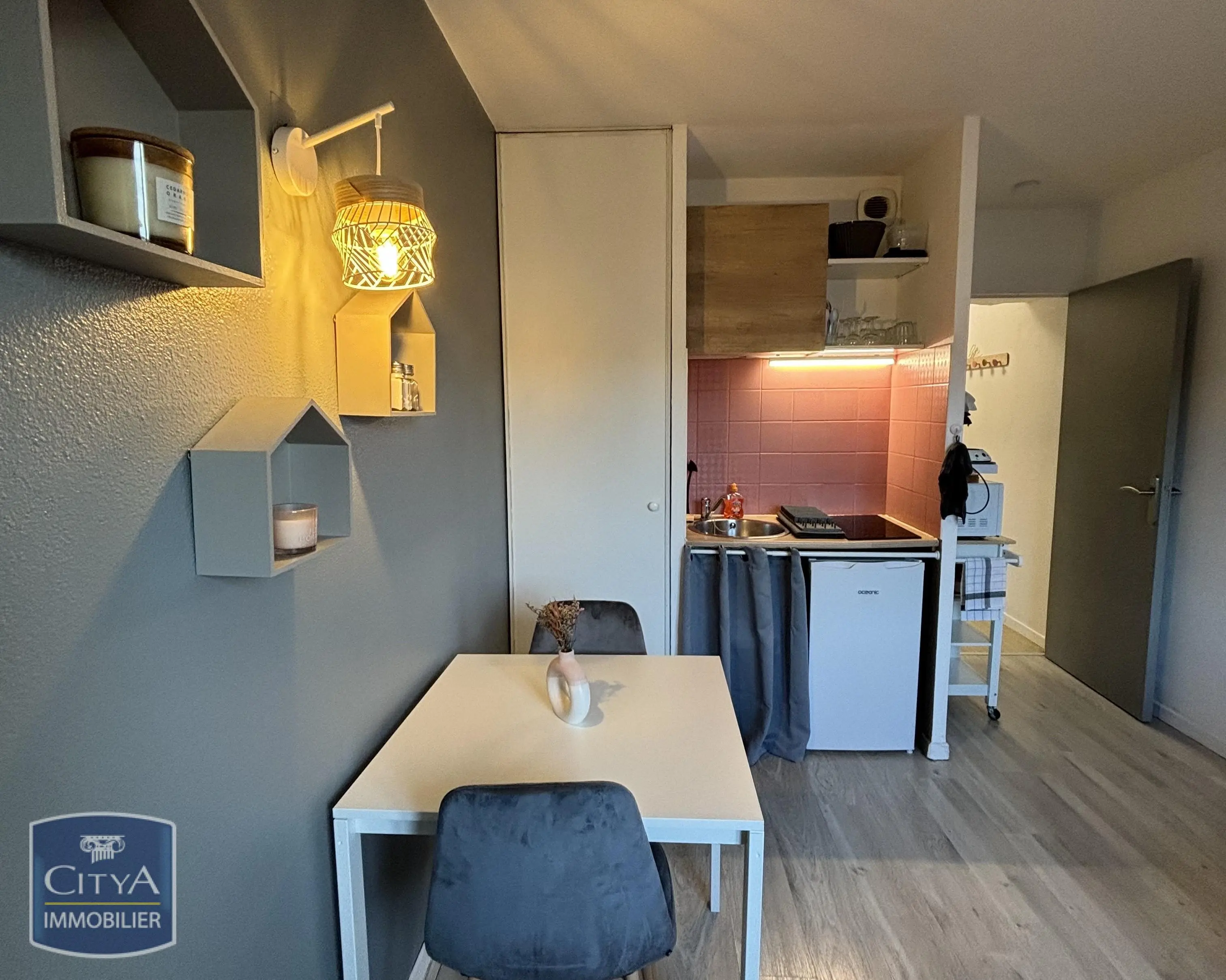 Photo 3 Appartement 1 pièce 18m²