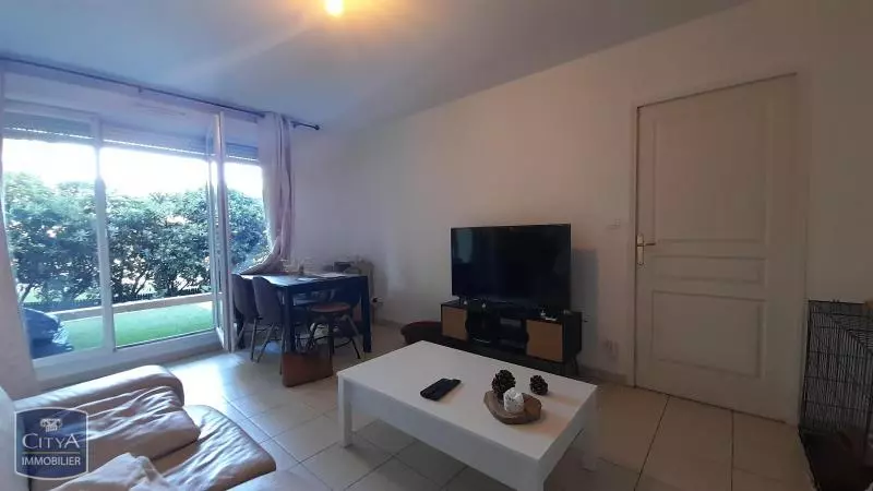 Illustration pour Appartement 2 pièces 46.7m² Photo Appartement 2 pièces 46.7m²