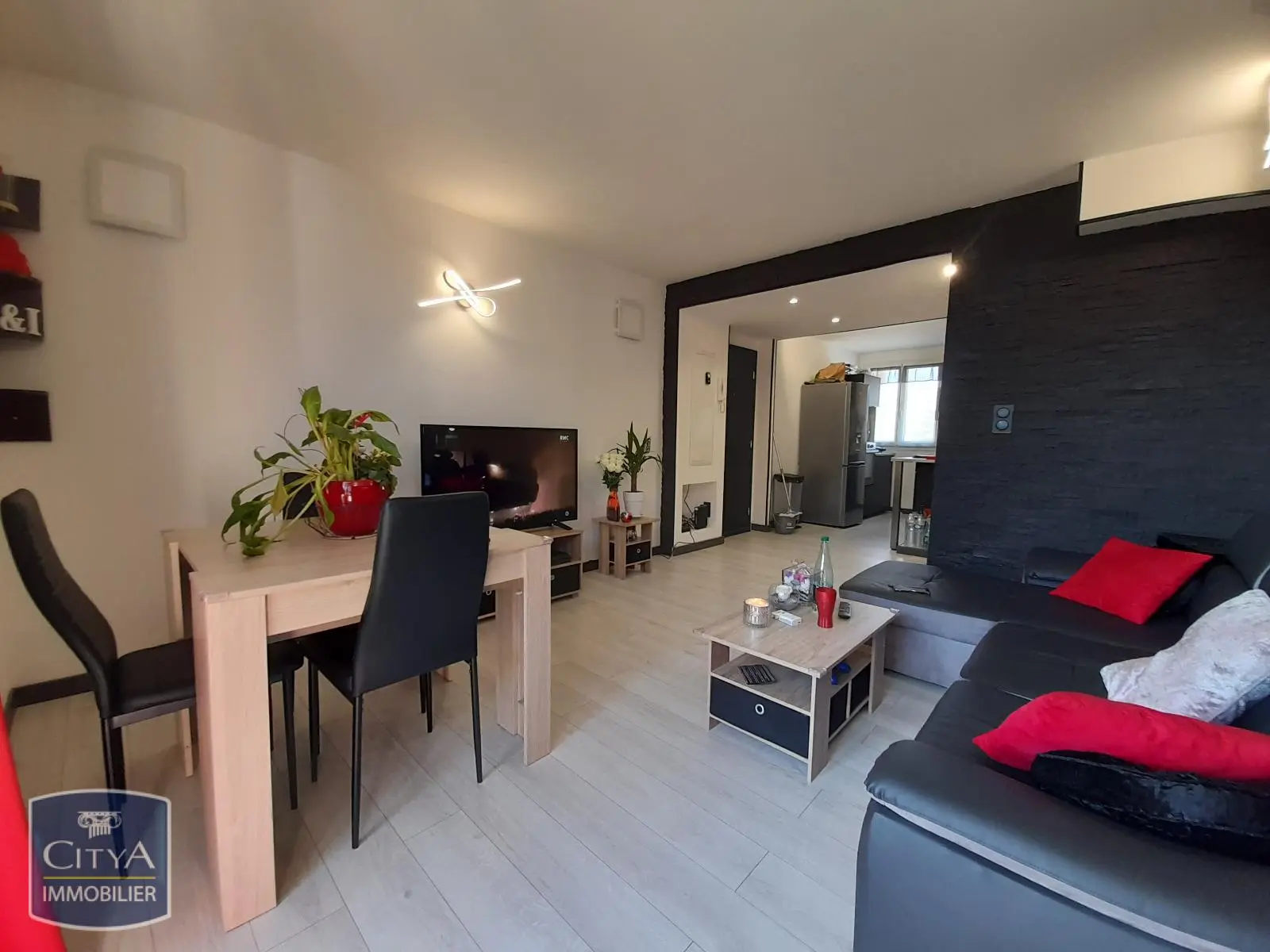 Photo 2 Appartement 3 pièces 56m²