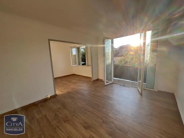 Photo 1 Appartement 4 pièces 63m²