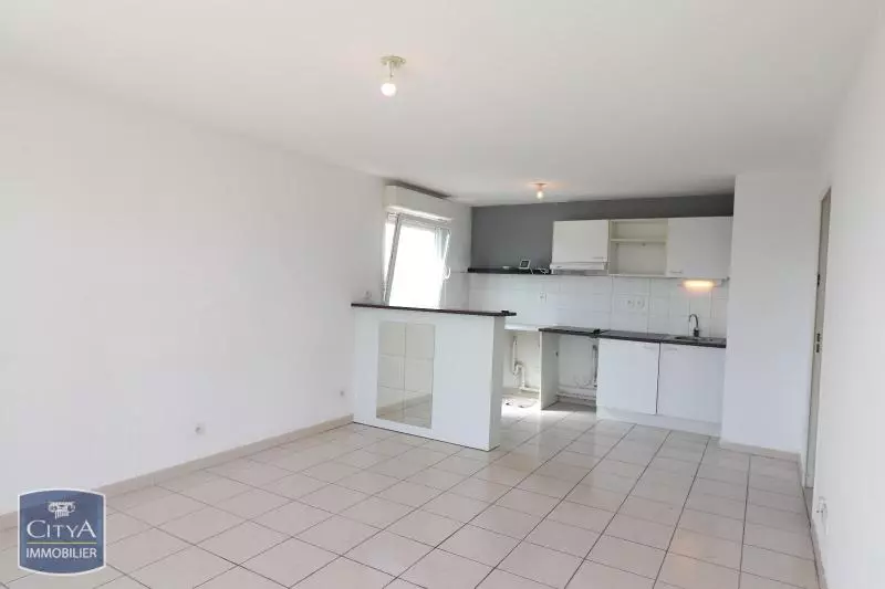Illustration pour Appartement 3 pièces 58m² Photo Appartement 3 pièces 58m²